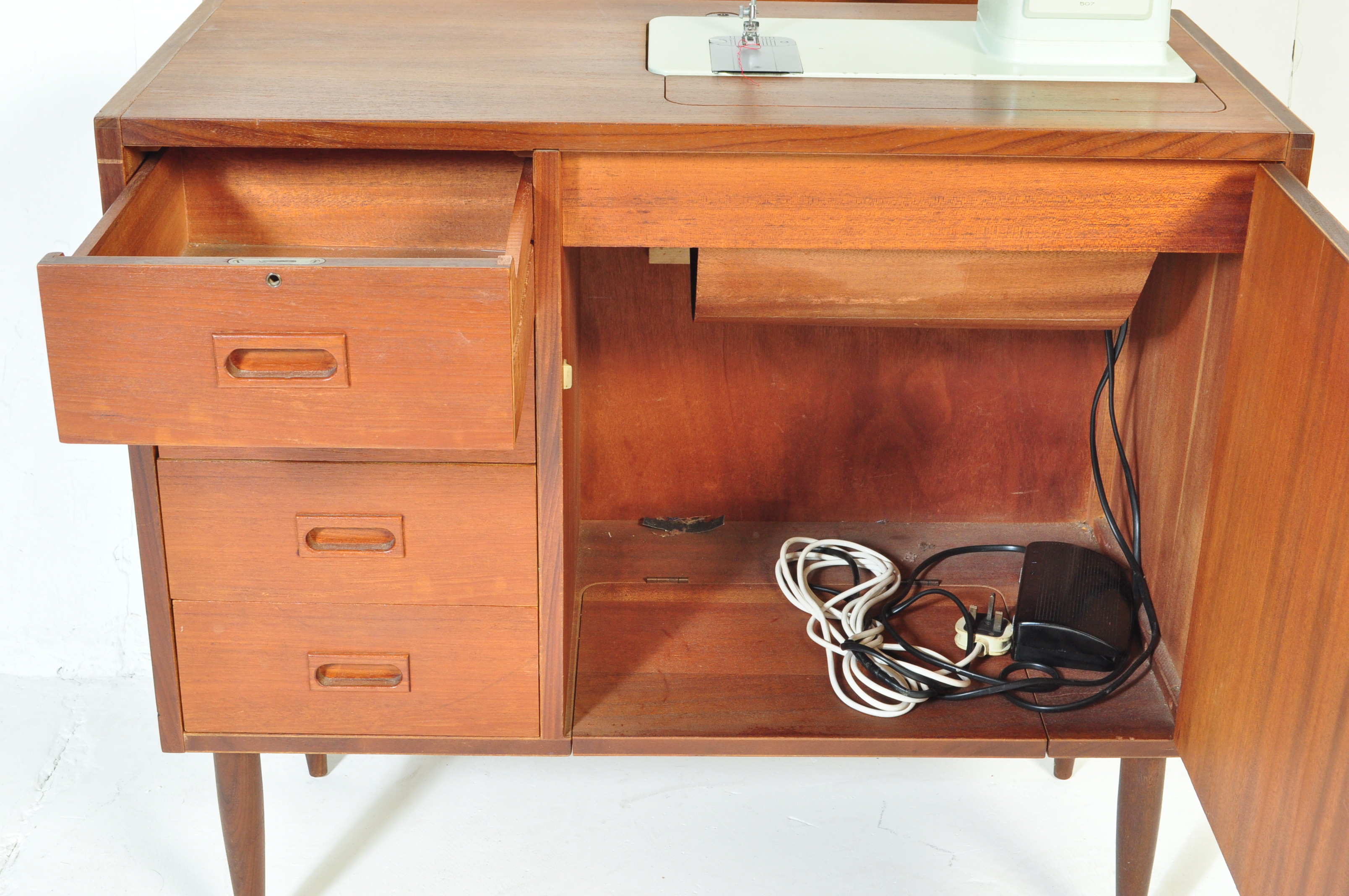 RETRO TEAK 1970s SEWING TABLE CABINET - Image 5 of 6