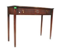 19TH CENTURY MAHOGANY CHINESE CHIPPENDALE WRITING TABLE