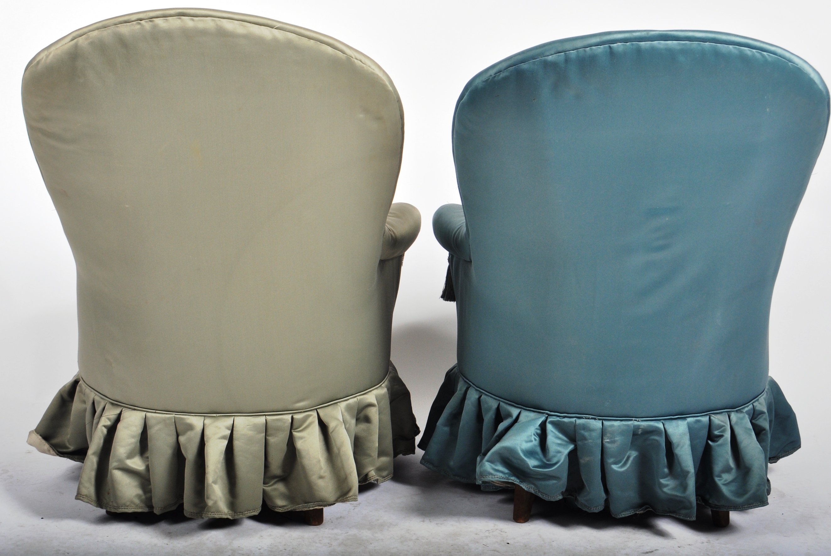 MATCHING PAIR OF FRENCH SALON ARM CHAIRS / BEDROOM CHAIRS - Image 4 of 5