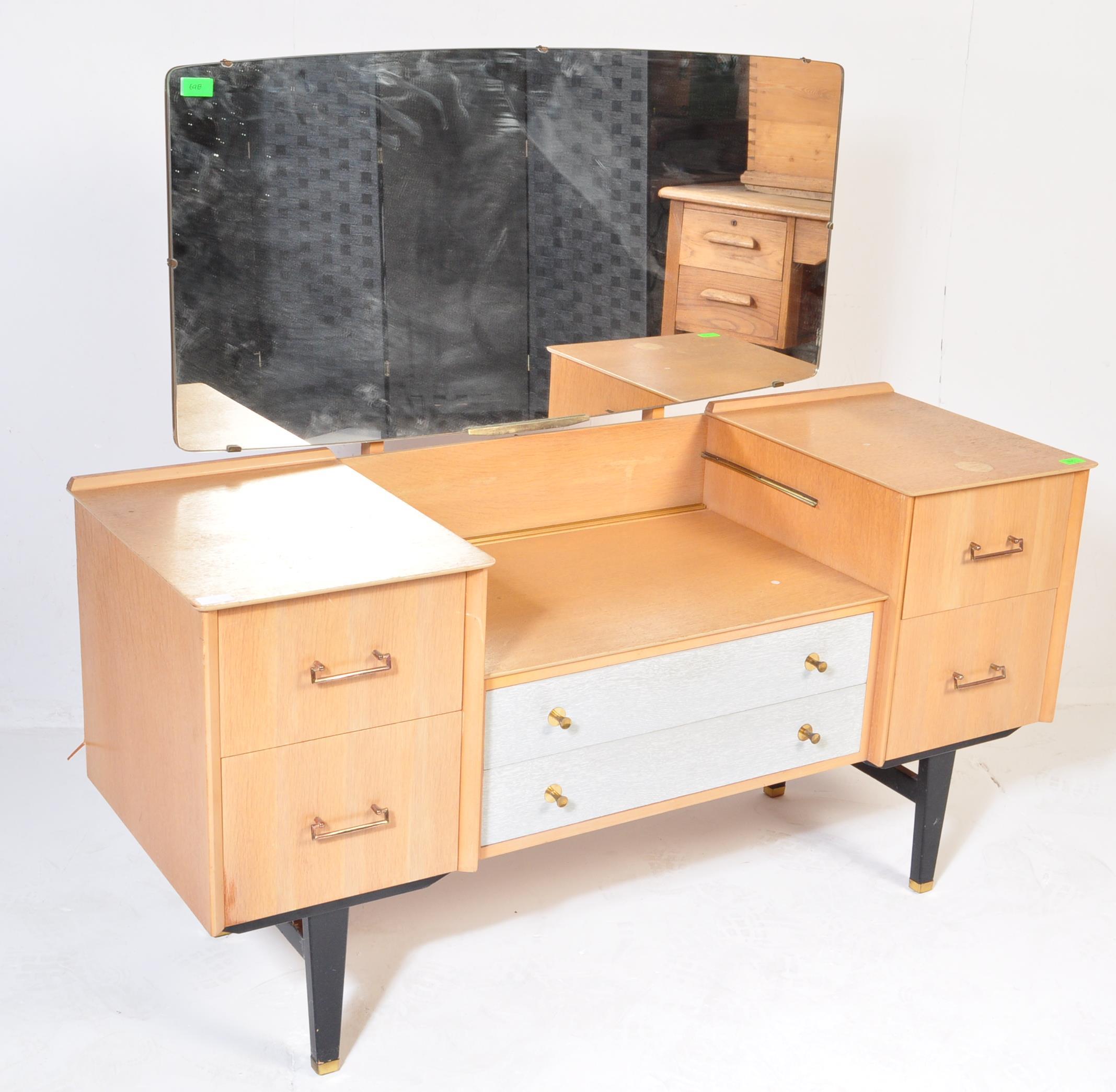RETRO MID CENTURY OAK-PLY DRESSING TABLE CHEST - Image 2 of 5