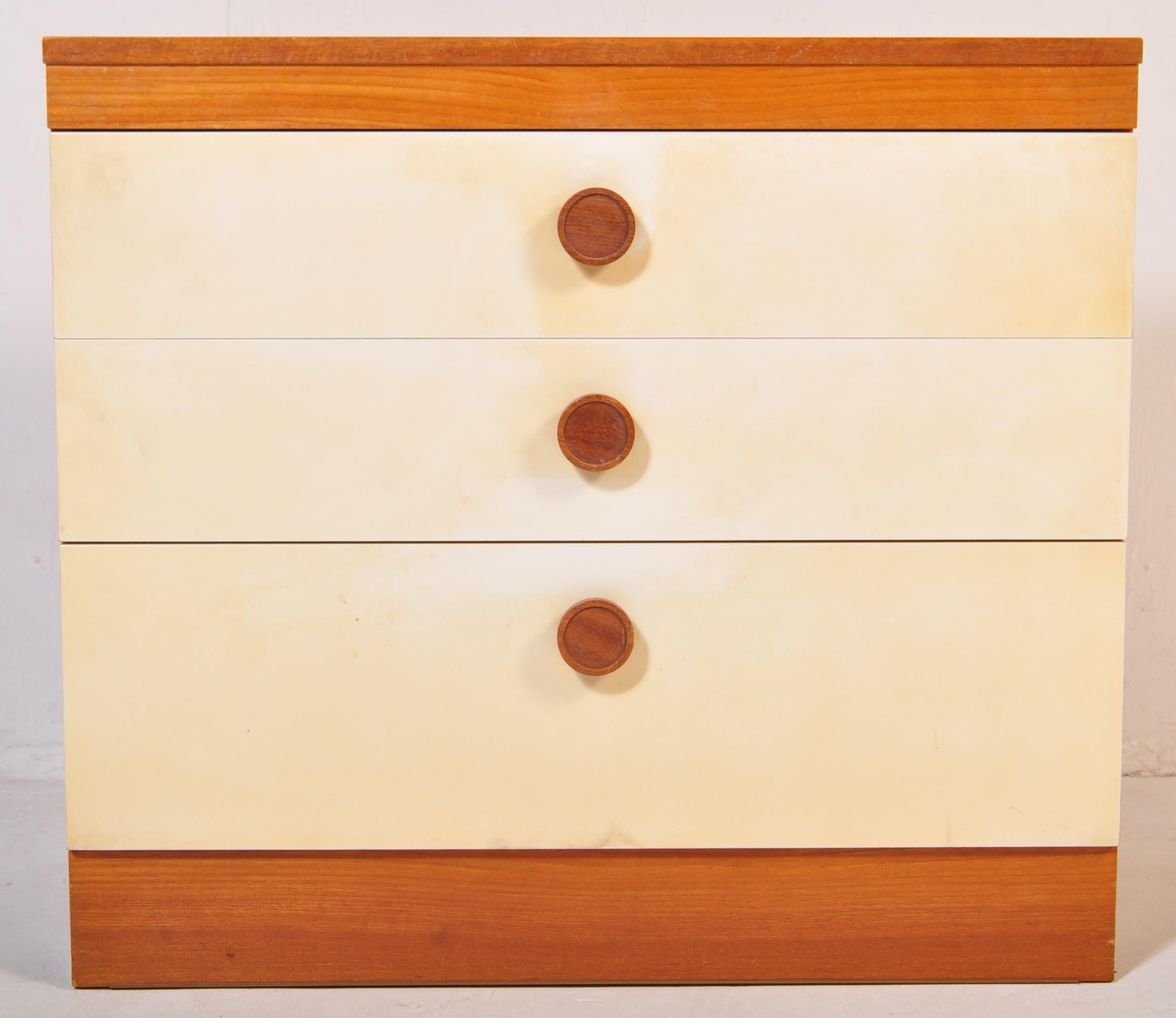 RETRO MID CENTURY TEAK PEDESTAL CHEST OF DRAWERS - Image 3 of 6