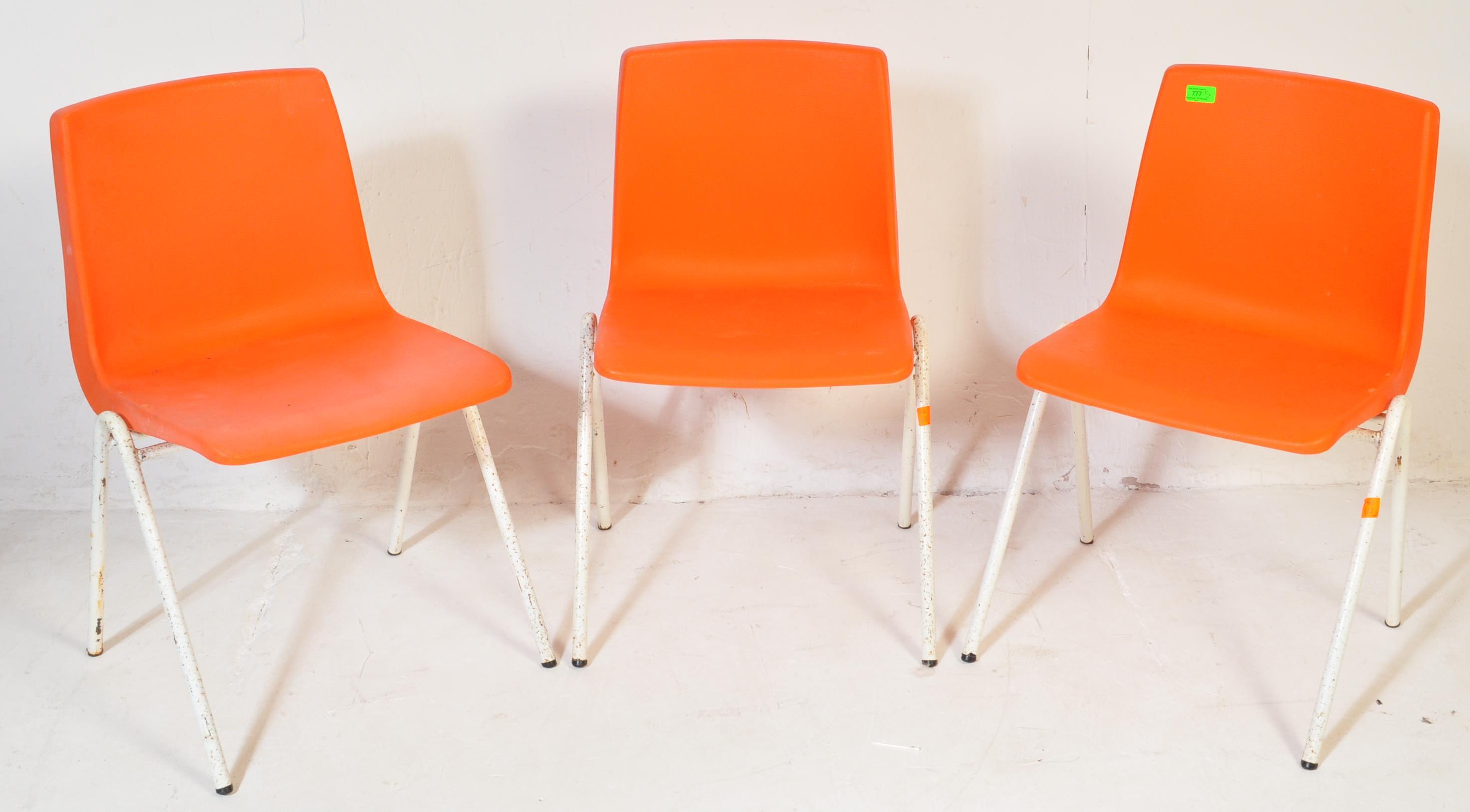 RETRO VINTAGE STEELUX STACKING CHAIRS - Image 2 of 5