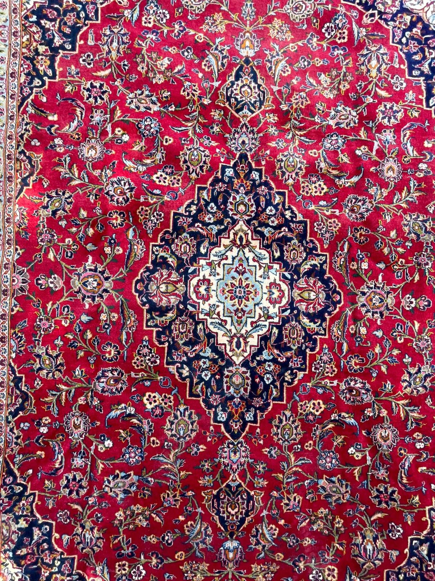 EARLY 20TH CENTURY CENTRAL PERSIAN KASHAN FLOOR CARPET RUG - Image 2 of 6