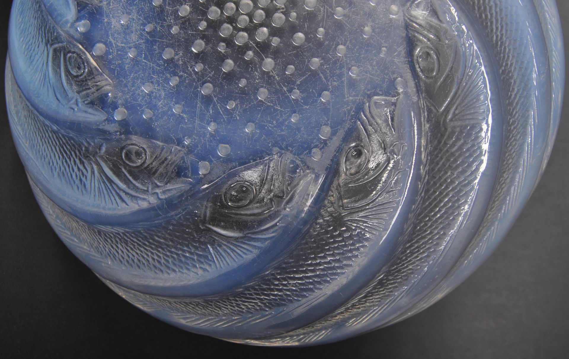 RENE LALIQUE - FRENCH 1920'S OPALESCENT GLASS SARDINE DISH - Image 8 of 9