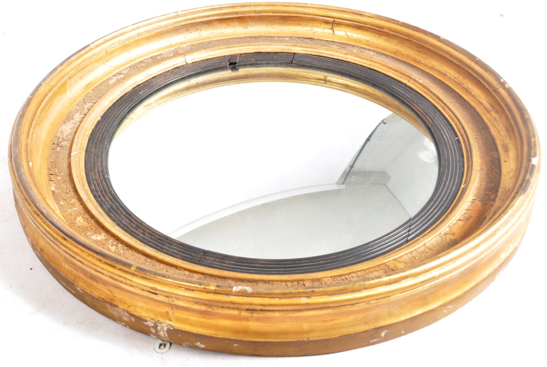 18TH CENTURY GILTWOOD CIRCULAR CONVEX WALL MIRROR - Image 3 of 8