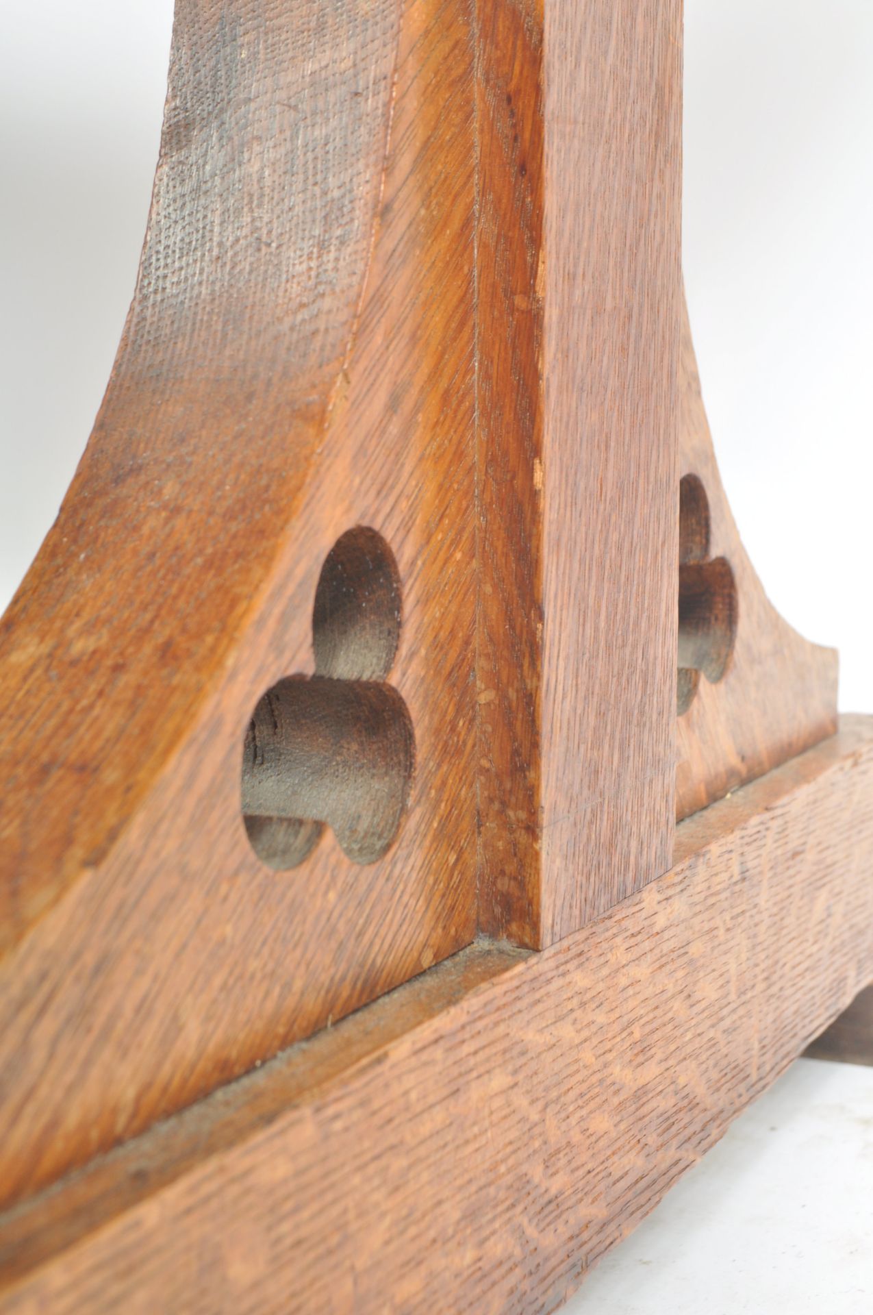 LATE 19TH CENTURY GOTHIC PUGIN ARTS & CRAFTS REFECTORY TABLE - Image 5 of 6