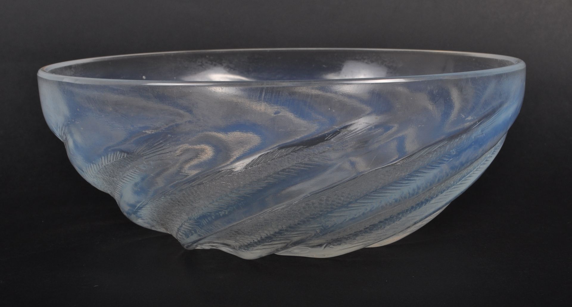 RENE LALIQUE - FRENCH 1920'S OPALESCENT GLASS SARDINE DISH - Image 2 of 9