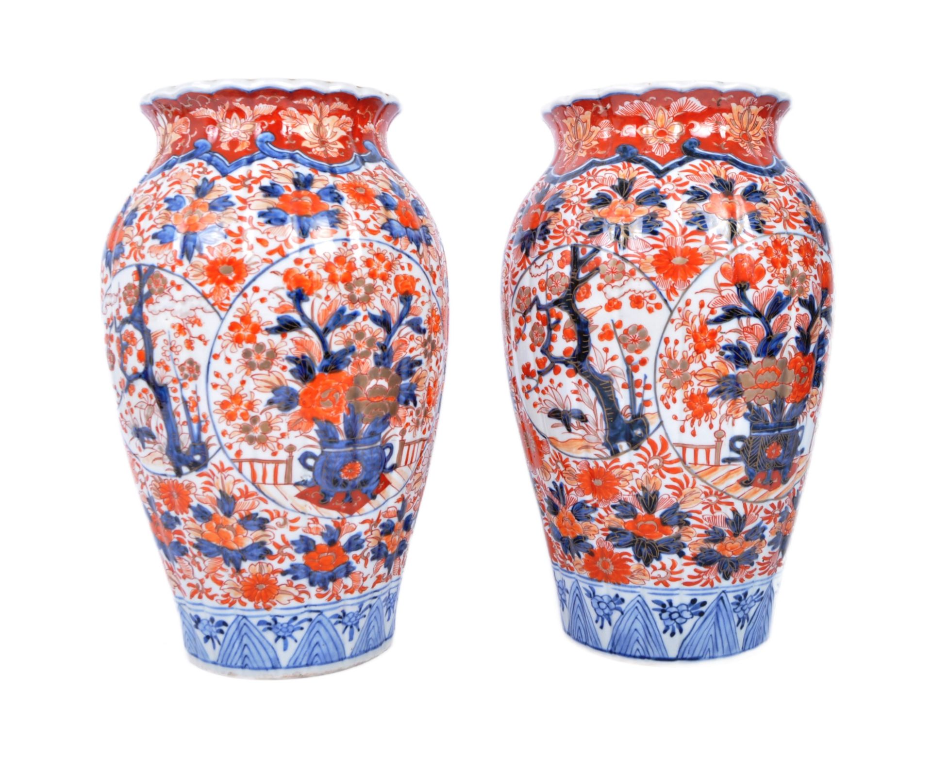 PAIR OF 19TH CENTURY JAPANESE TWIN IMARI URNS / VASES