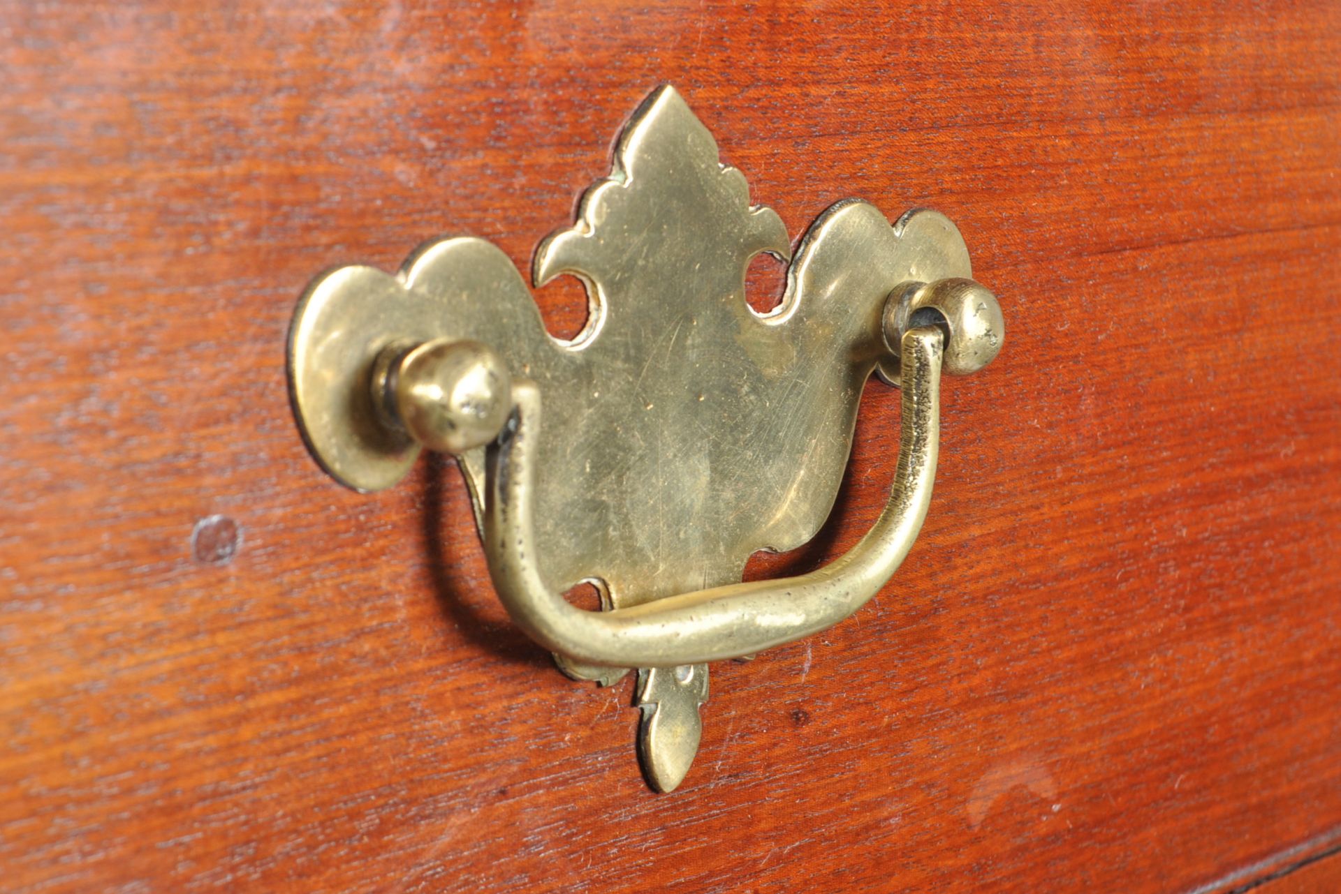 19TH CENTURY GEORGE III MAHOGANY CHEST ON CHEST OF DRAWERS - Image 3 of 5