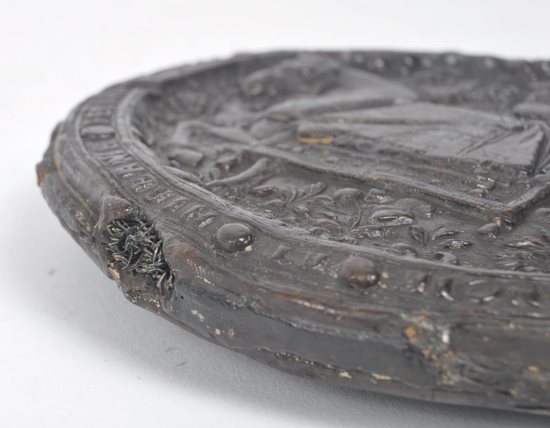 ELIZABETH I GREAT SEAL - LATE SIXTEENTH CENTURY WAX SEAL - Image 10 of 13