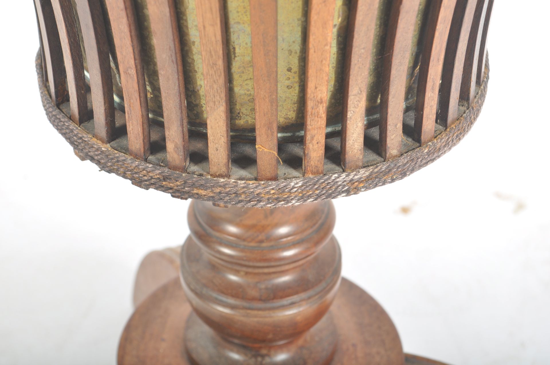 19TH CENTURY GEORGE III MAHOGANY PEDESTAL WINE COOLER - Image 5 of 7