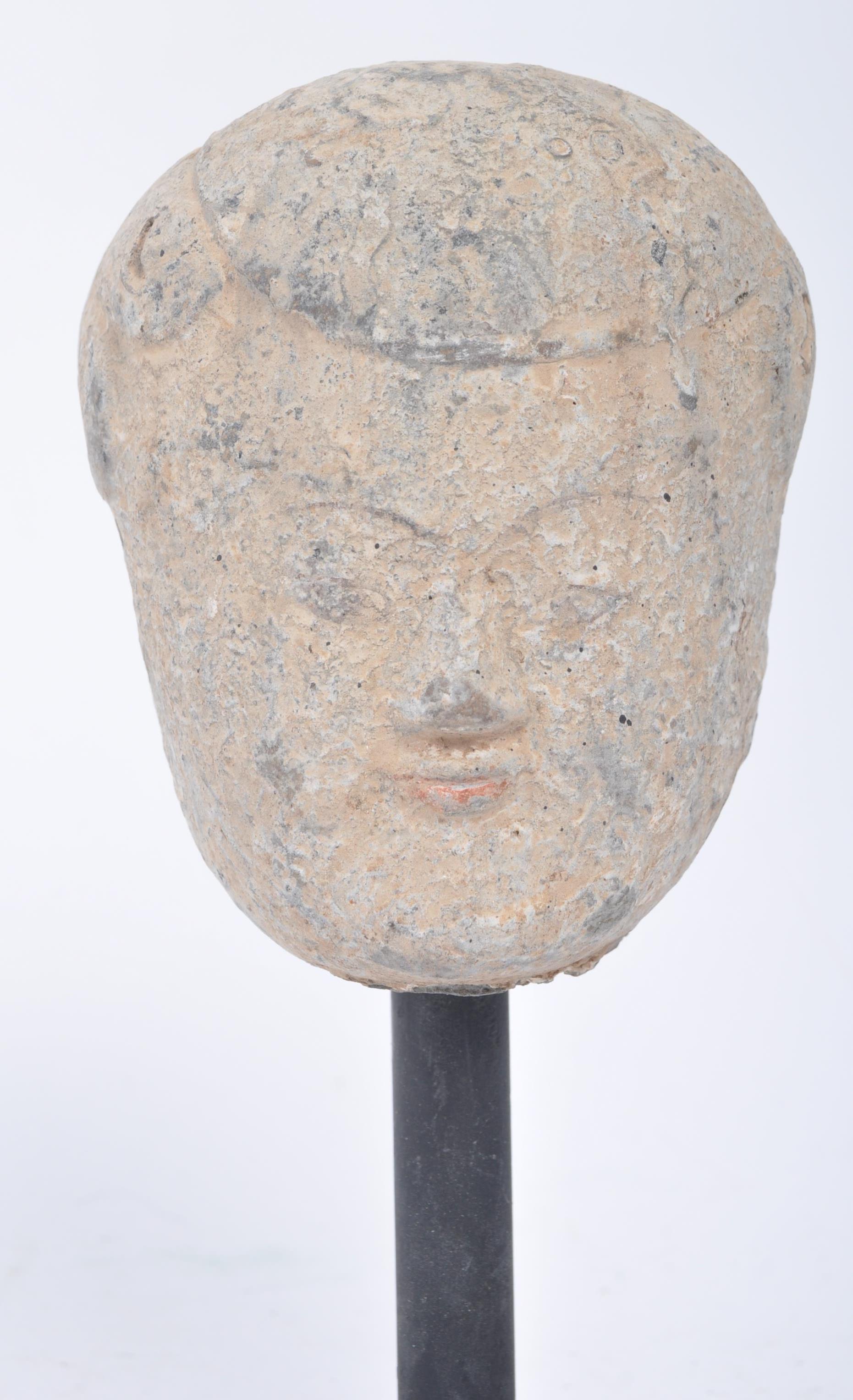 LATE 19TH CENTURY CHINESE CARVED STONE HEAD - Image 2 of 6