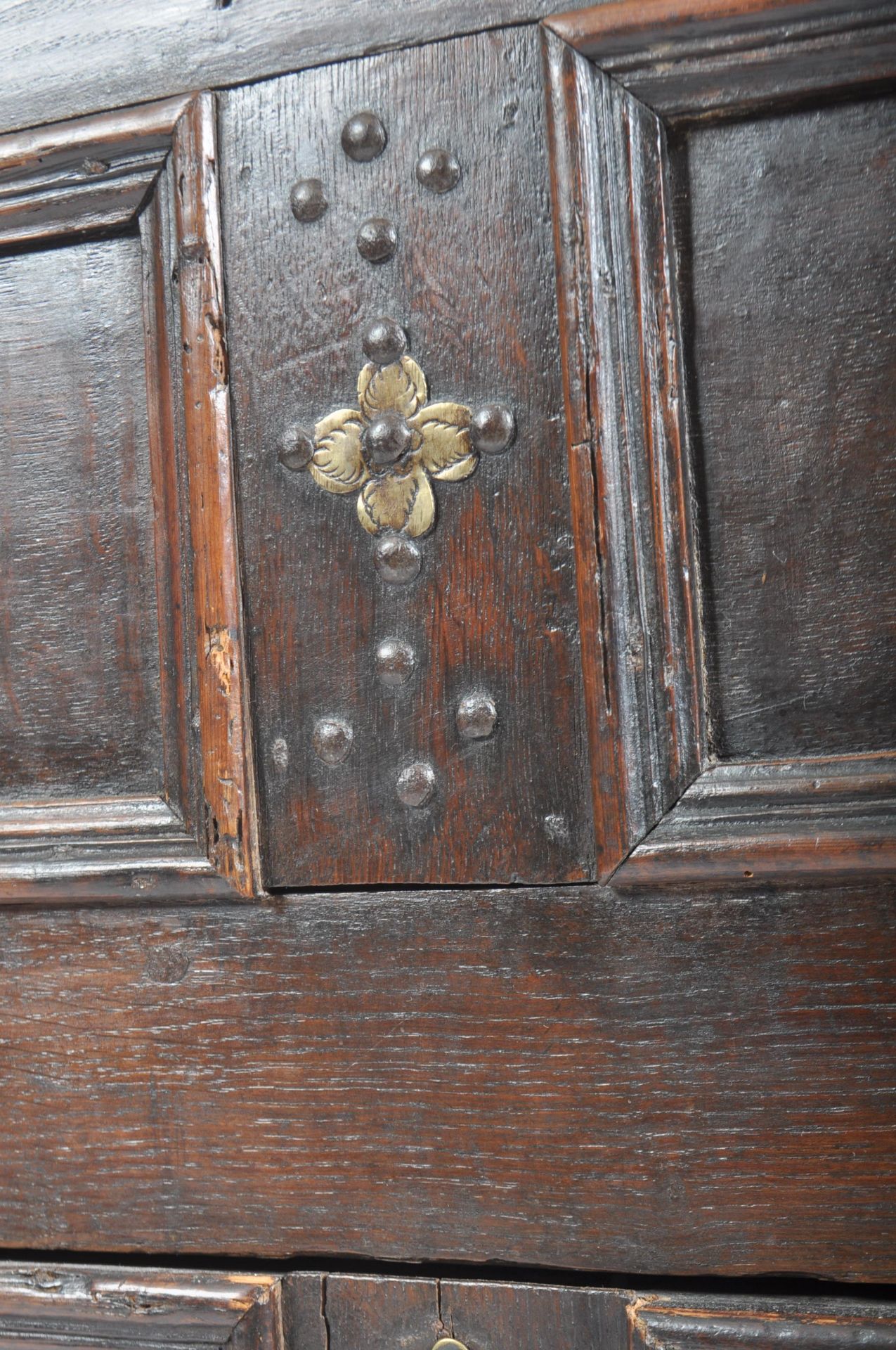 17TH CENTURY COMMONWEALTH OAK MULE CHEST COFFER CHEST - Image 8 of 9