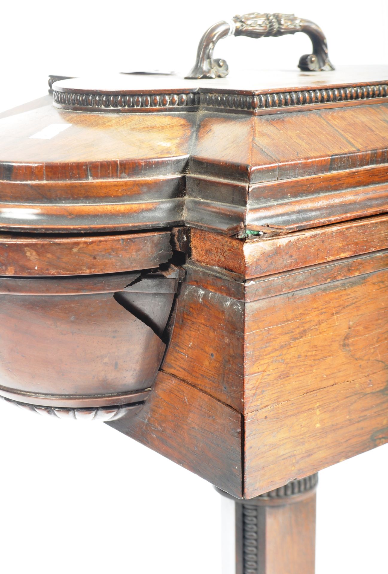 19TH CENTURY REGENCY ROSEWOOD TEAPOY - CADDY STAND - Image 4 of 9
