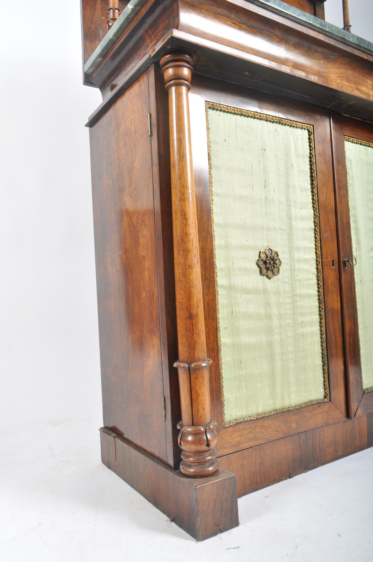 19TH CENTURY VICTORIAN ROSEWOOD & MARBLE CHIFFONIER - Image 6 of 12