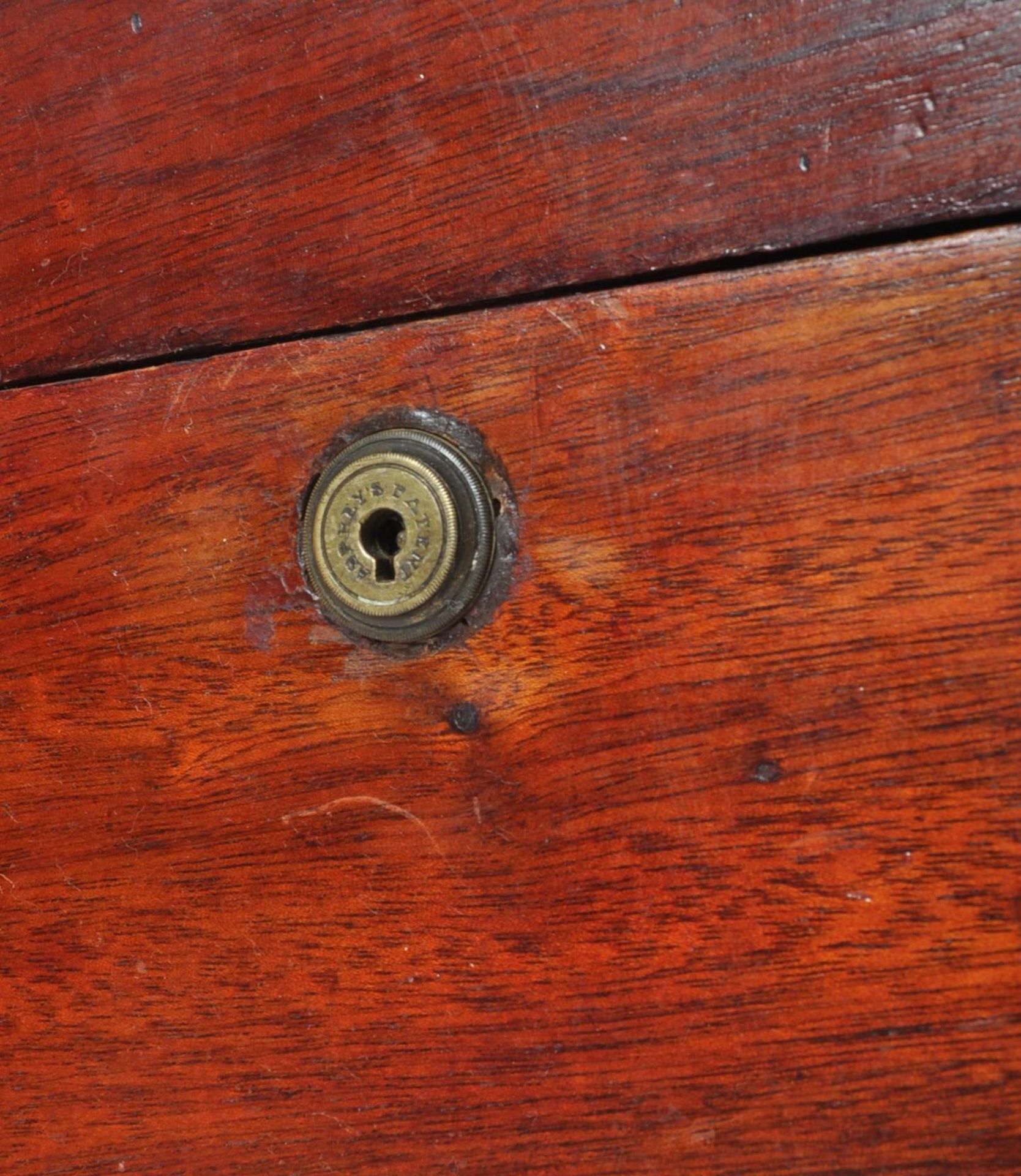 19TH CENTURY CAMPHOR WOOD CAMPAIGN CHEST / COFFER - Image 6 of 8