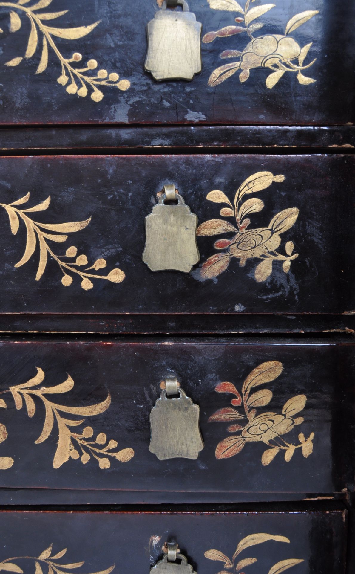19TH CENTURY CHINESE BLACK LACQUER CABINET - Image 10 of 10