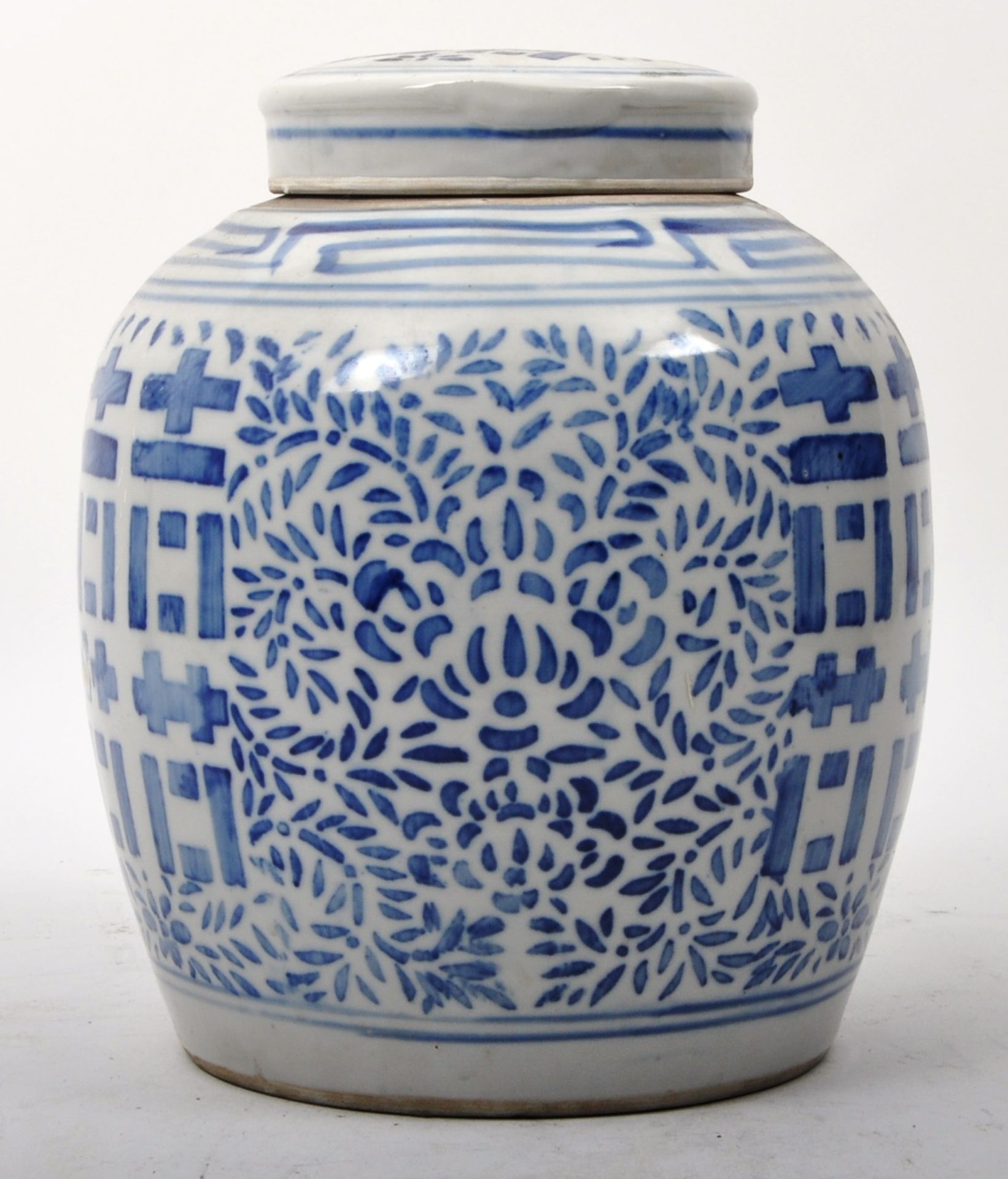19TH CENTIURY QING DYNASTY BLUE AND WHITE GINGER JAR - Image 2 of 7