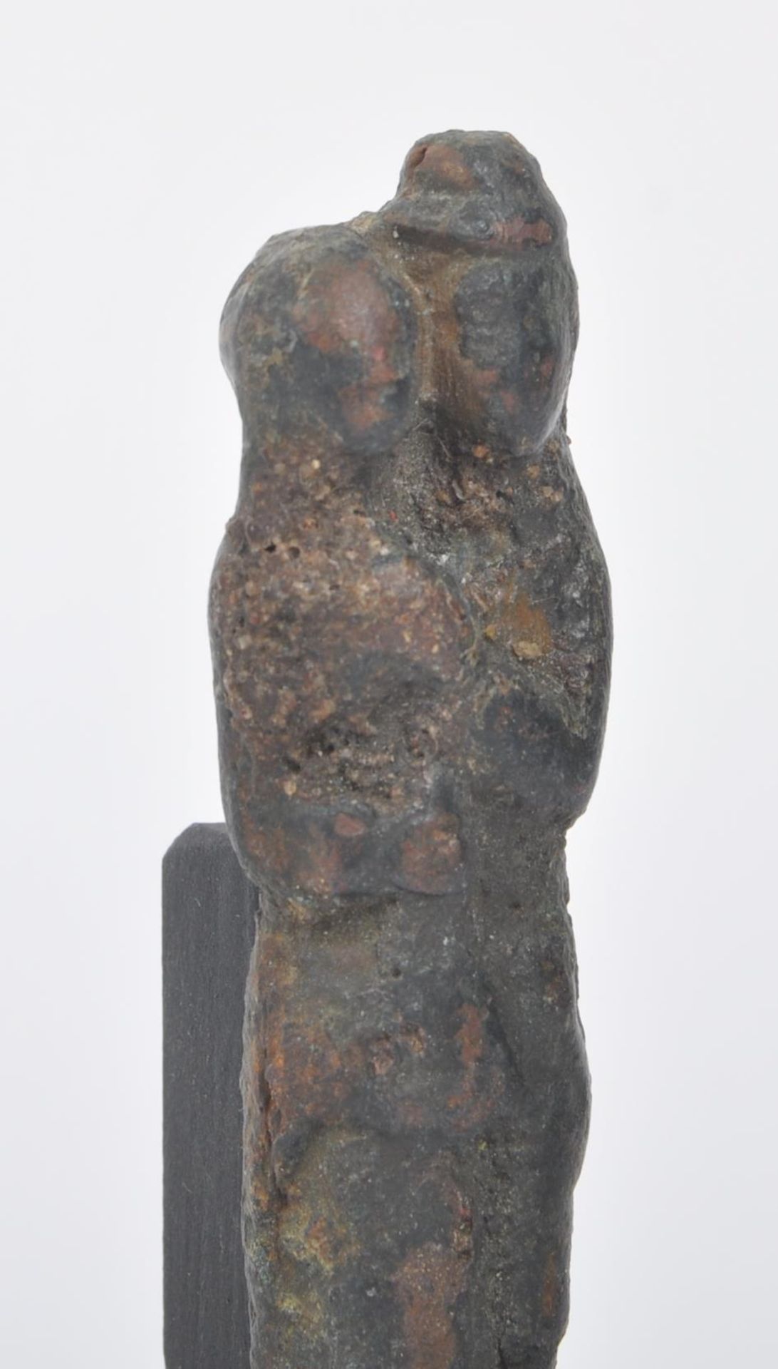 BELIEVED ROMAN - 1ST CENTURY - BRONZE FIGURINE OF MOTHER & CHILD - Image 3 of 6