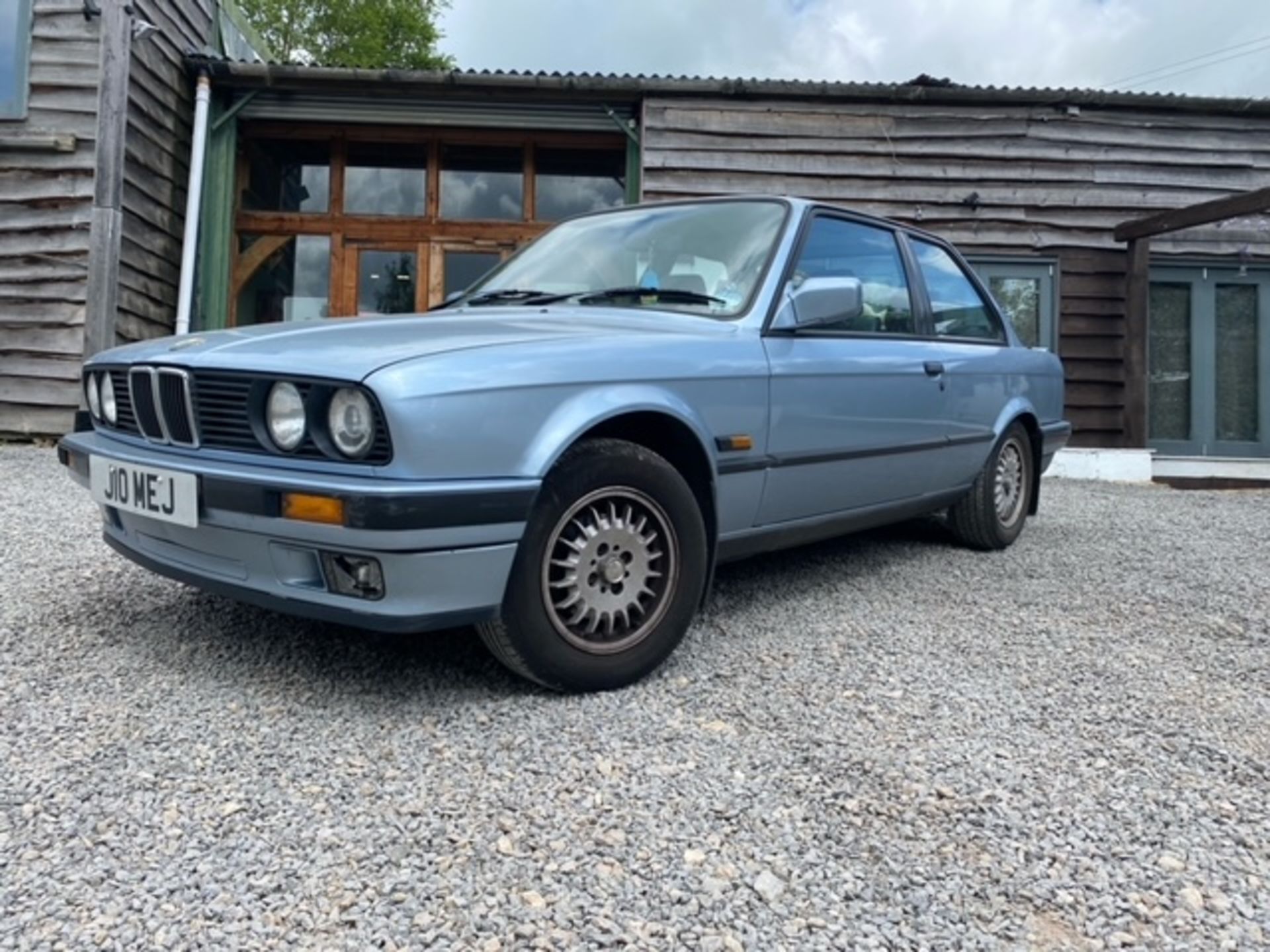 1991 BMW 316i 1600CC 4DR SALOON - WITH PRIVATE PLATE J10MEJ - Image 3 of 22