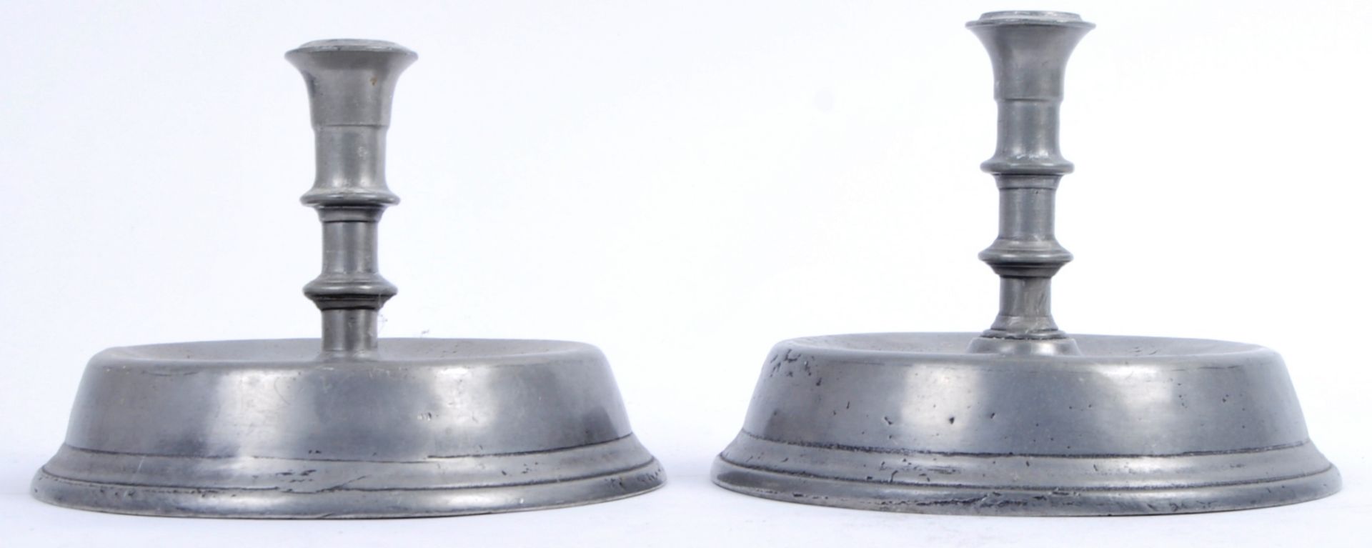 PAIR ANTIQUE STYLE PEWTER CANDLESTICKS IN THE DUTCH TASTE - Image 2 of 5