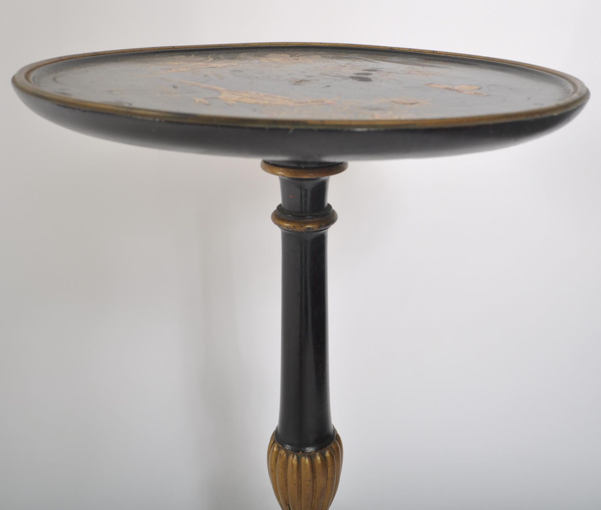 19TH CENTURY BLACK LACQUERED CHINOISERIE PEDESTAL WINE TABLE - Image 4 of 5