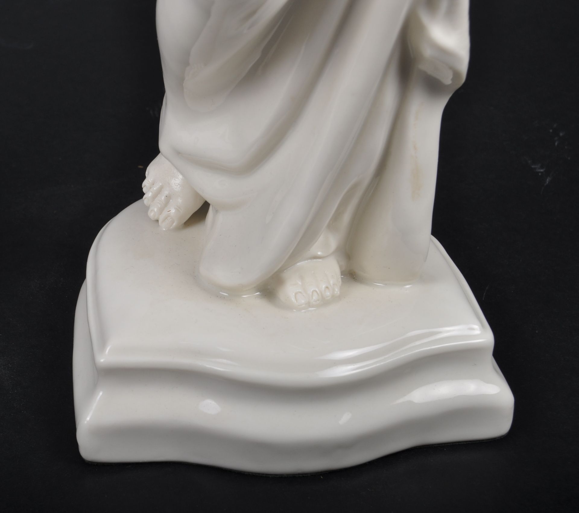 PAIR OF BELLEEK MEDITATION & AFFECTION PORCELAIN FIGURES - Image 8 of 11