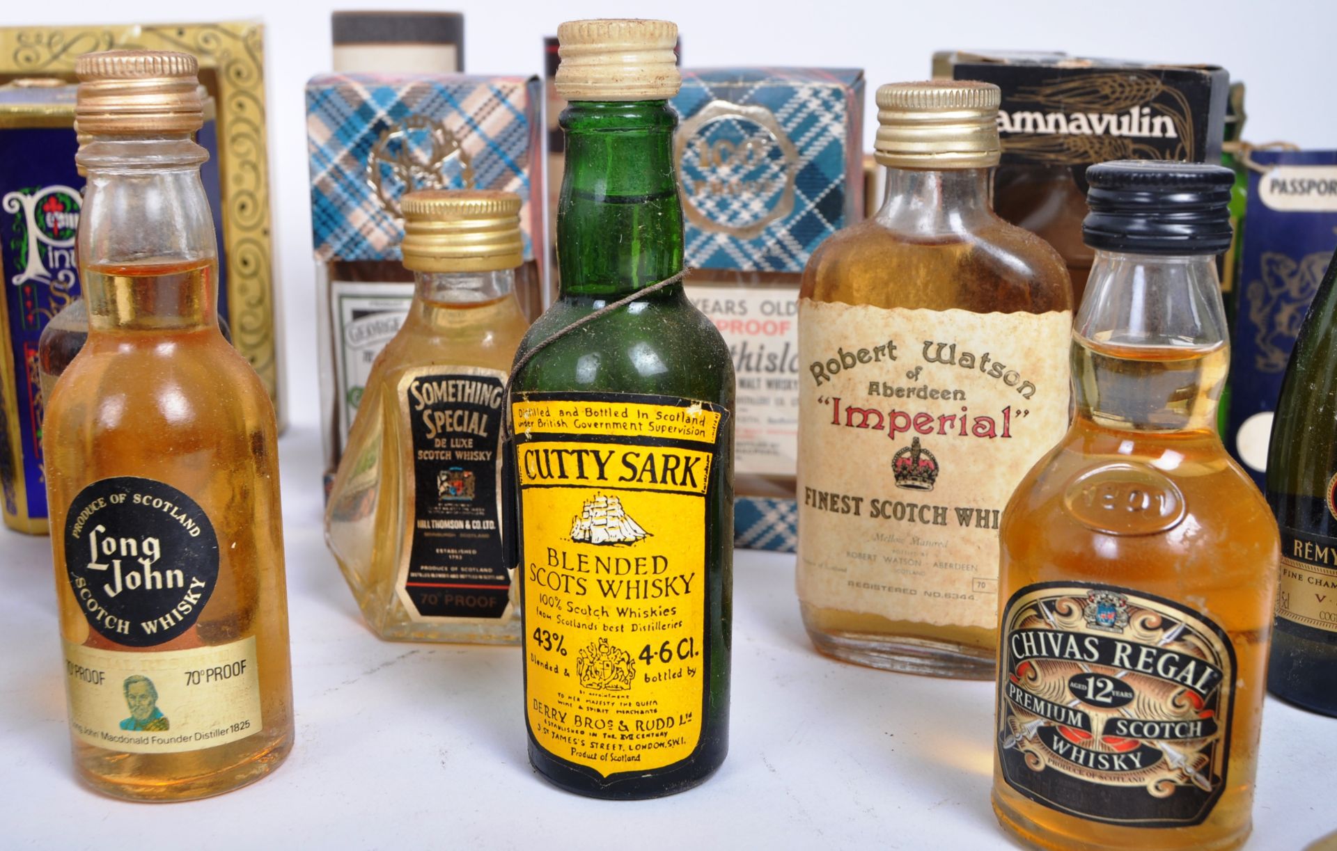 ASSORTED WHISKY, COGNAC, SHERRY & OTHER SPIRIT MINIATURES - Image 8 of 16