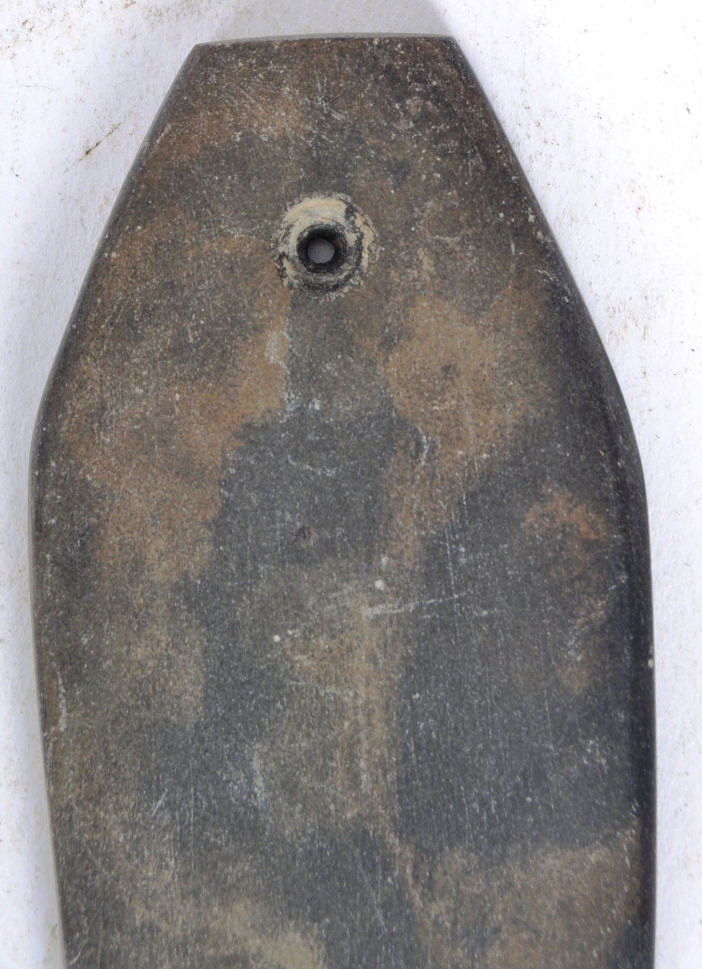 TWO HONGSHAN CULTURE CHINESE NEOLITHIC JADE AXE HEADS - Image 5 of 5