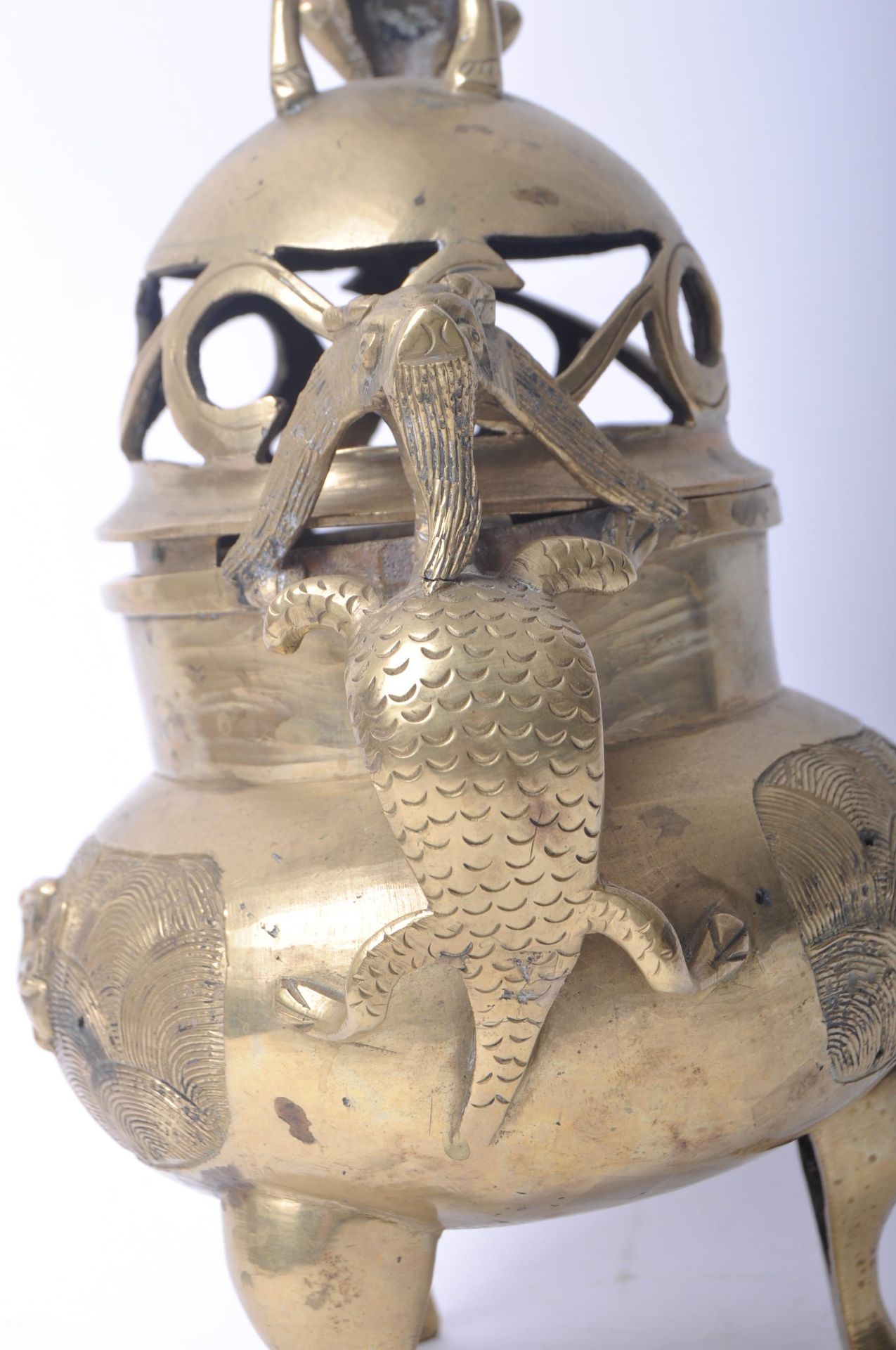 20TH CENTURY CHINESE BRASS INCENSE BURNER - Image 6 of 10