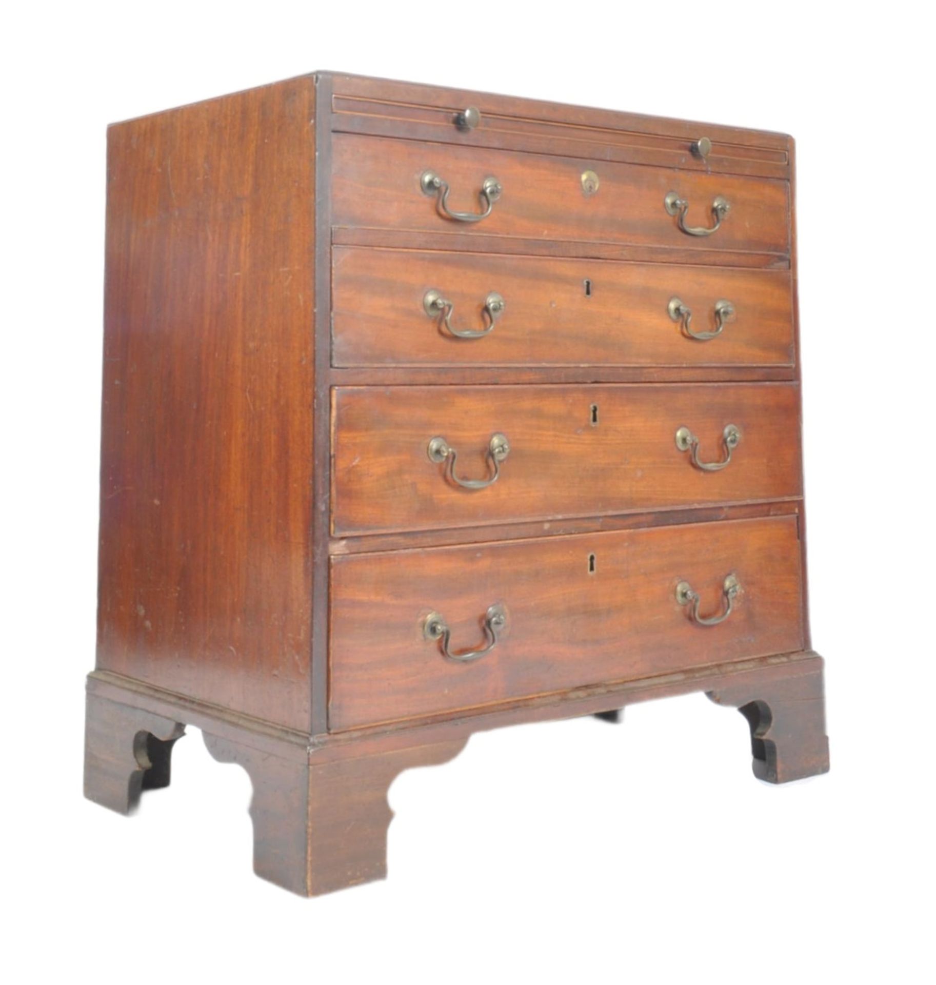 19TH CENTURY GEORGE III BACHELORS CHEST OF DRAWERS