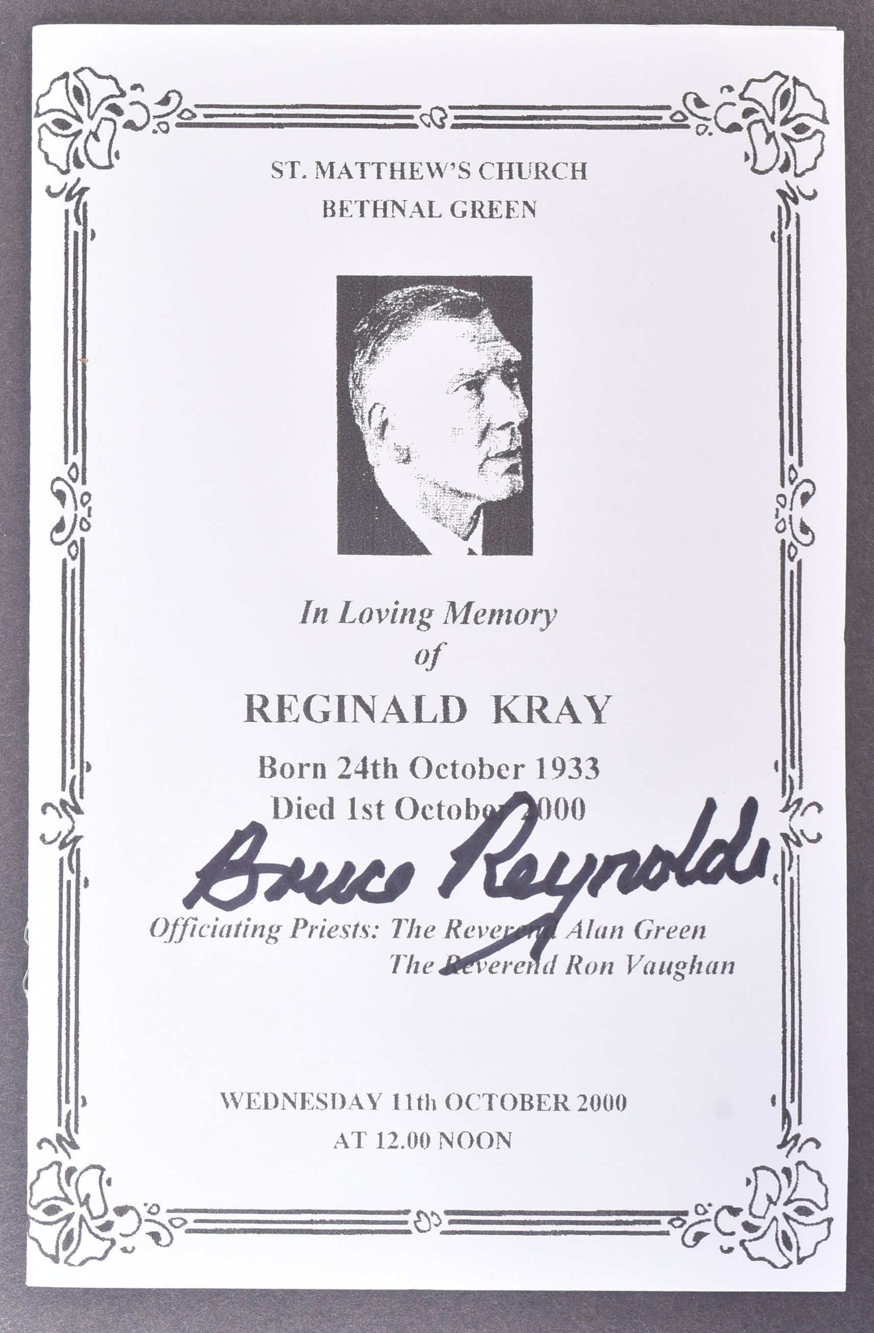THE GREAT TRAIN ROBBERY - BRUCE REYNOLDS SIGNED KRAY ORDER OF SERVICE