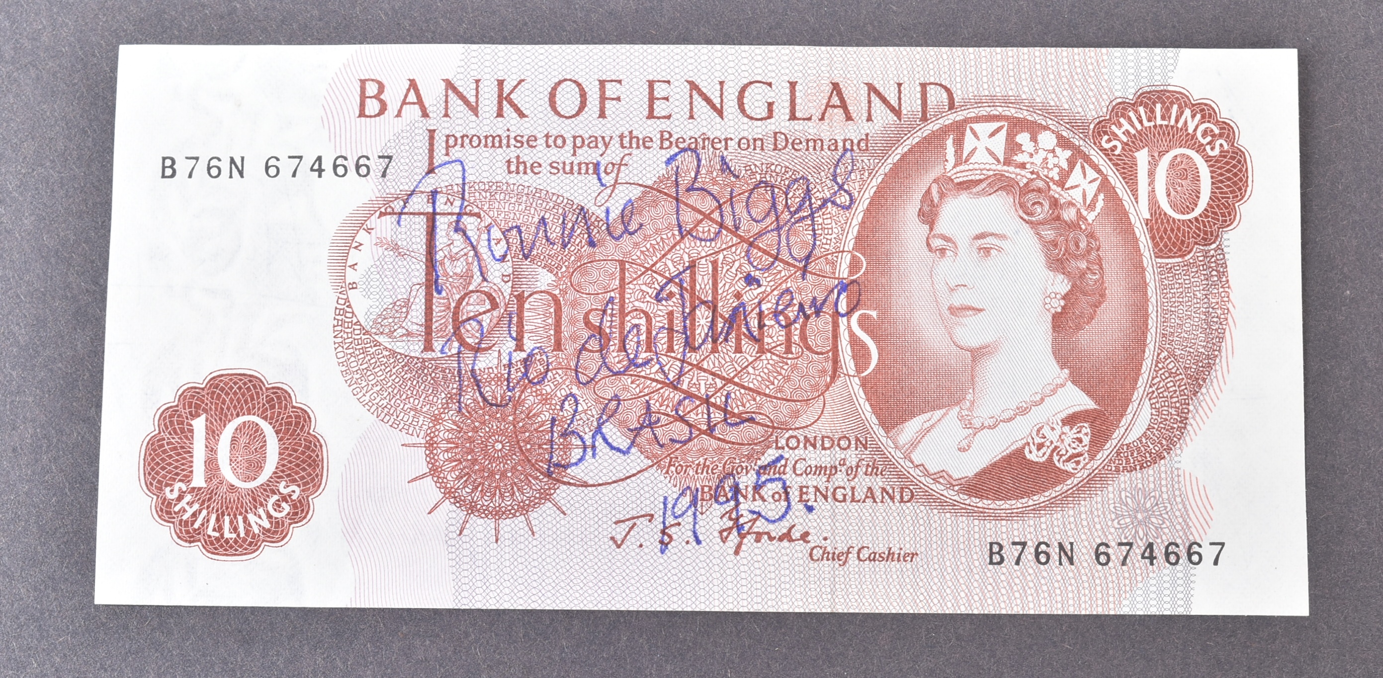 THE GREAT TRAIN ROBBERY - MULTI-SIGNED BANK NOTE - Image 2 of 2