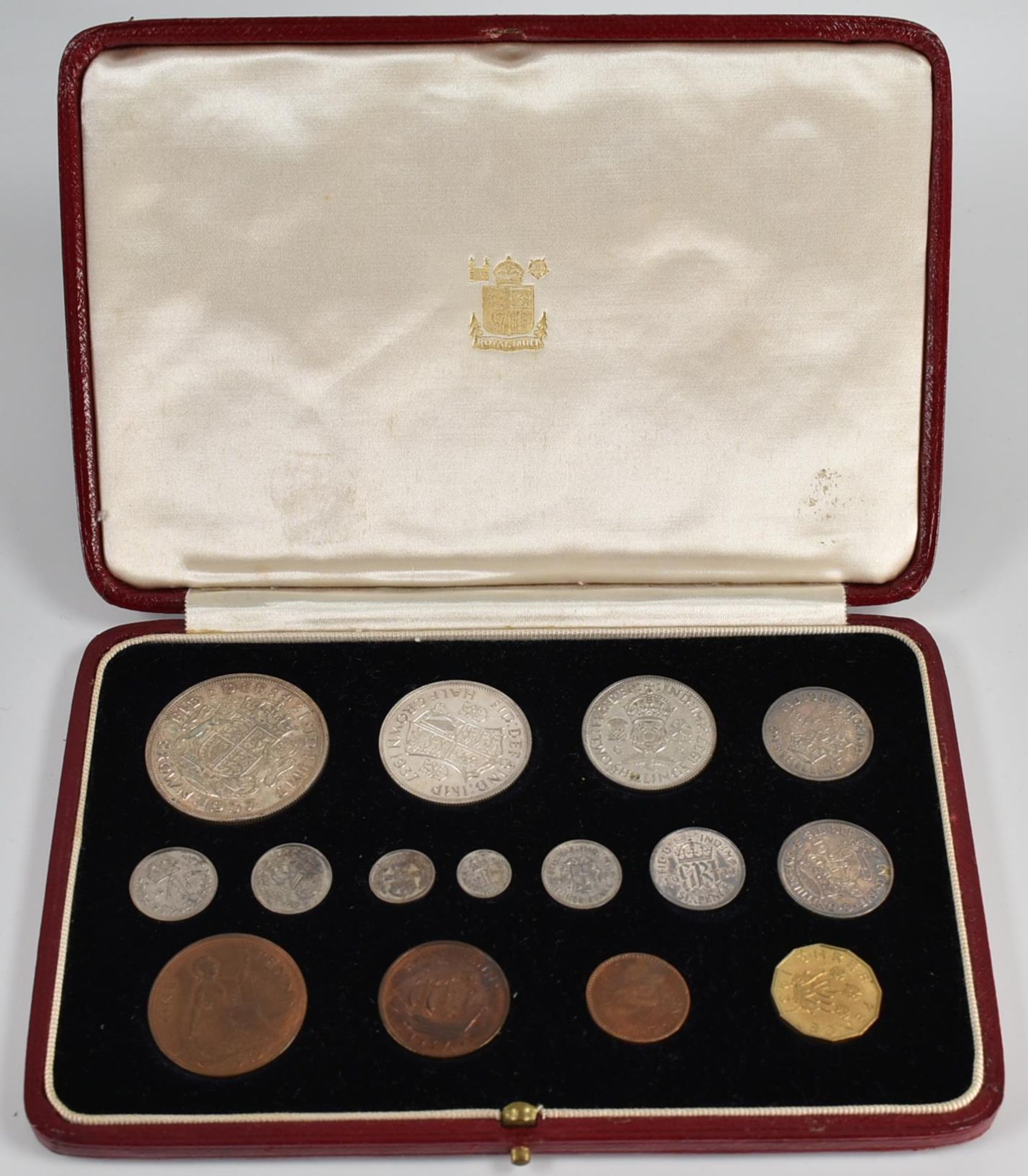 1937 - 15 COIN PROOF SPECIMEN COINS SET IN LEATHER CASE