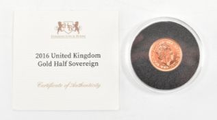 ELIZABETH II 2016 22CT GOLD UNCIRCULATED HALF SOVEREIGN