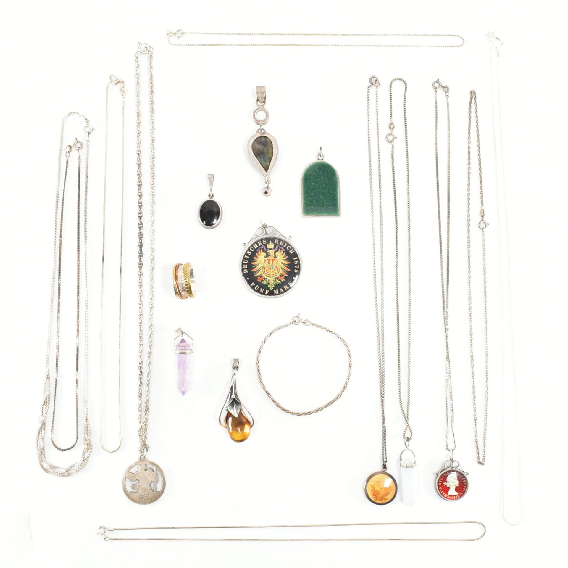 COLLECTION OF ASSORTED SILVER JEWELLERY - Bild 6 aus 6