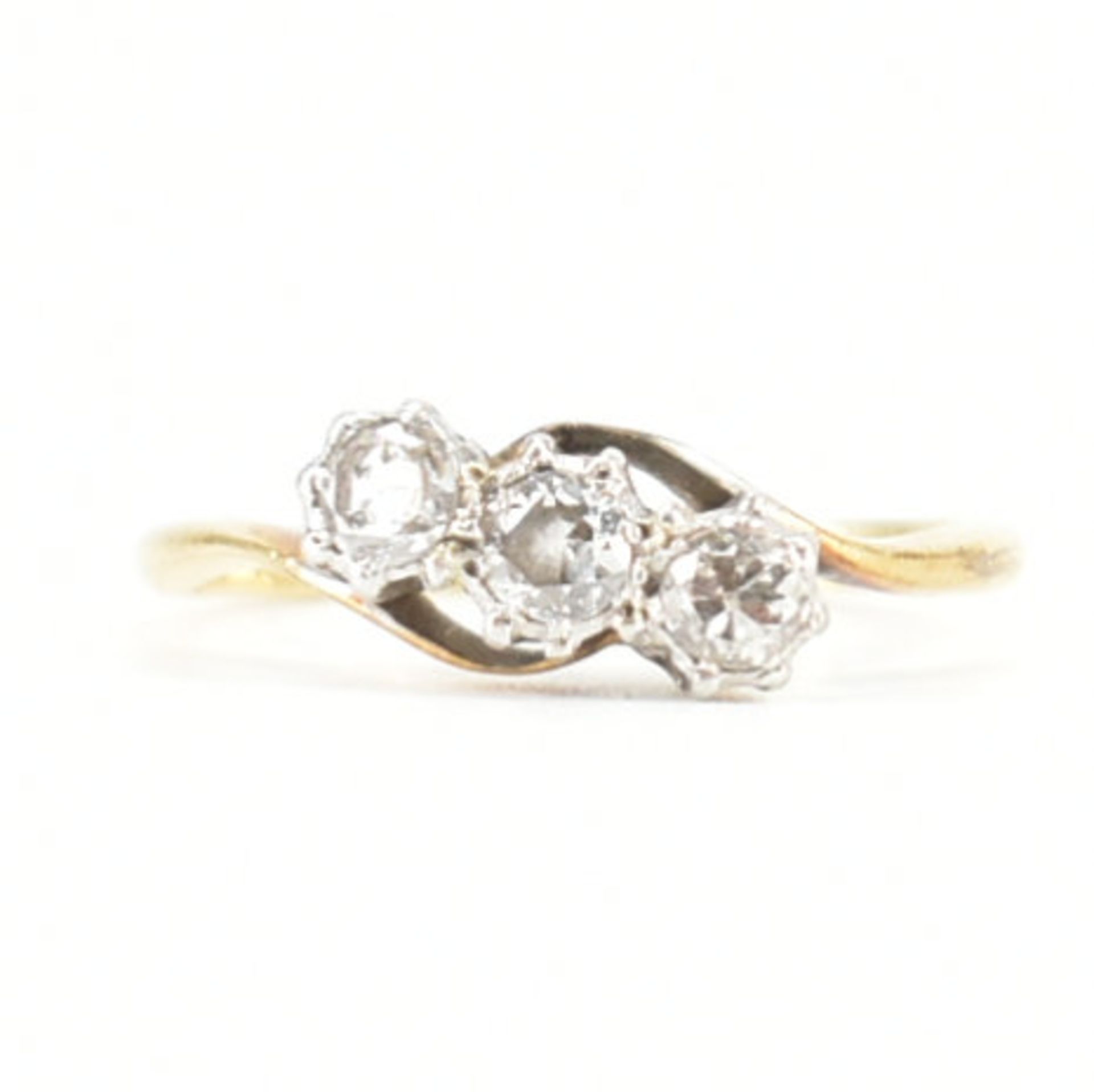 18CT GOLD & PLATINUM DIAMOND THREE STONE RING