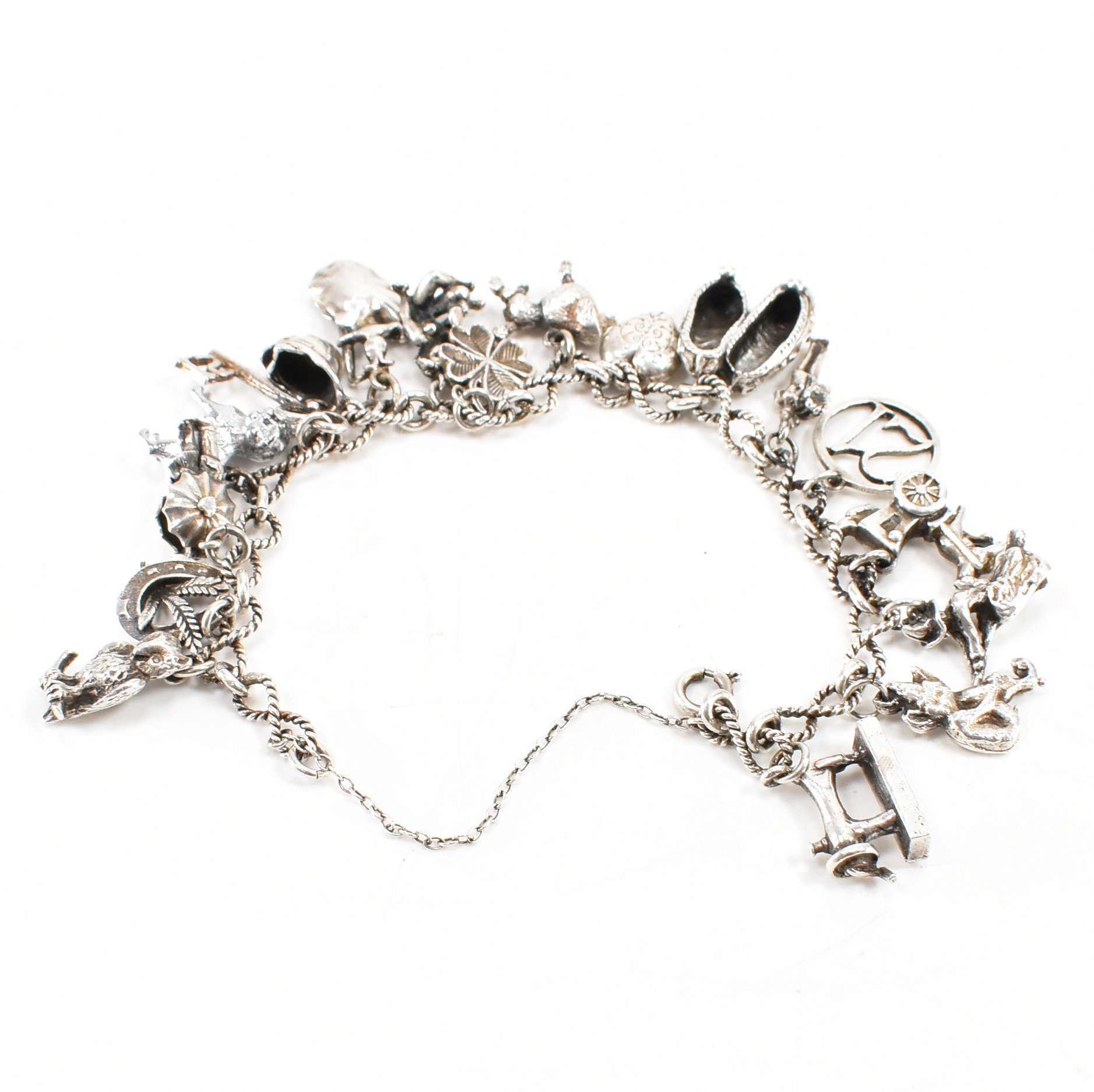 VINTAGE SILVER CHARM BRACELET WITH CHARMS - Image 3 of 4