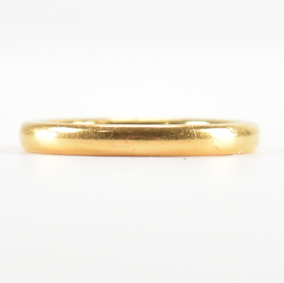 HALLMARKED 22CT GOLD WEDDING BAND RING - Image 2 of 7