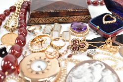 Antique & Vintage Jewellery, Watch & Gold Auction