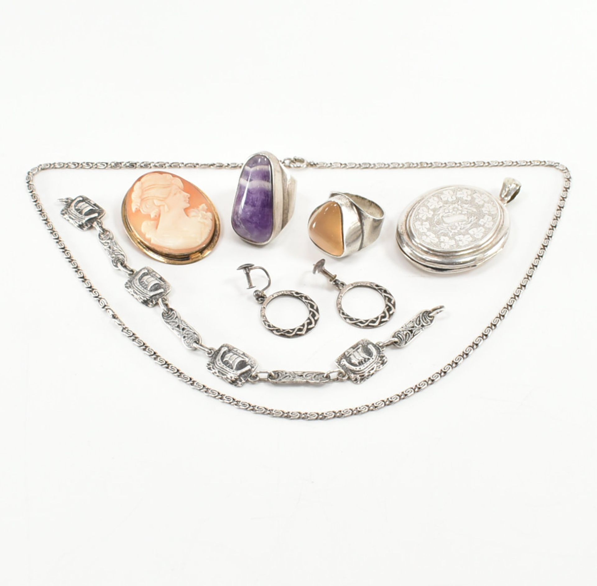 COLLECTION OF ASSORTED SILVER JEWELLERY - Bild 2 aus 4