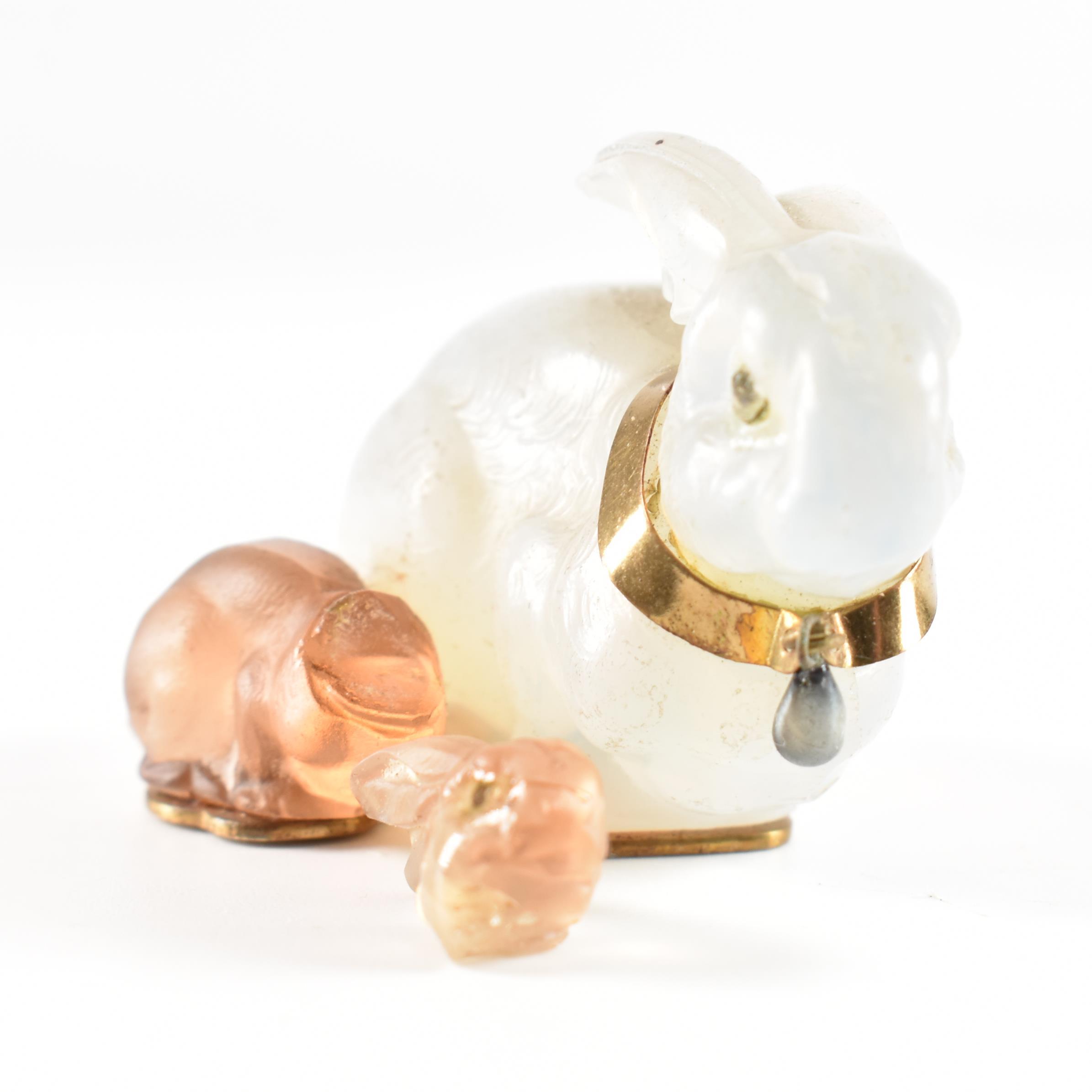 ANTIQUE OPALINE GLASS RABBIT FIGURINE - Image 5 of 18