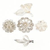 COLLECTION OF ASSORTED SILVER & WHITE METAL FILIGREE BROOCHES