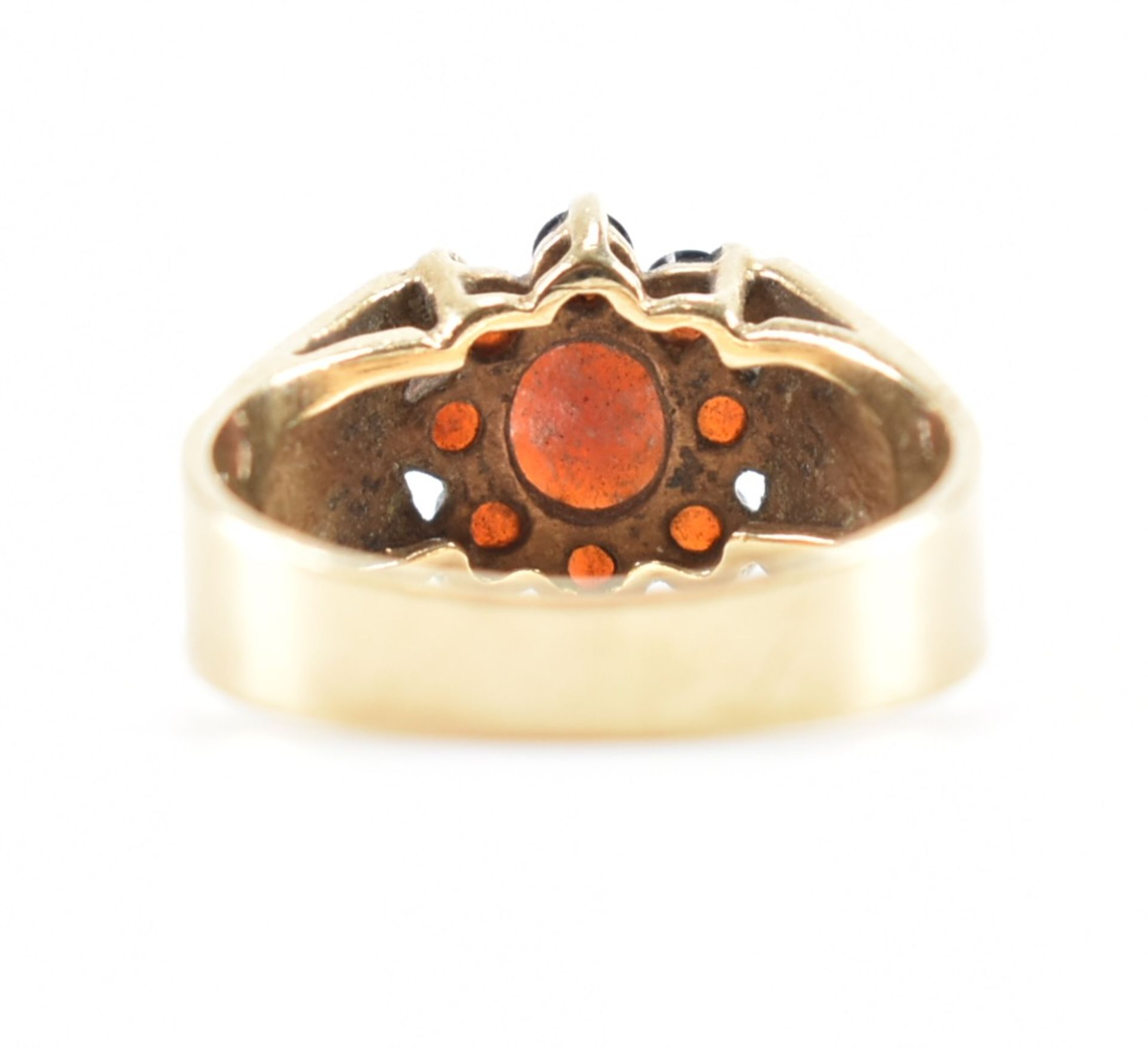 HALLMARKED 9CT GOLD & GARNET CLUSTER RING - Bild 4 aus 9