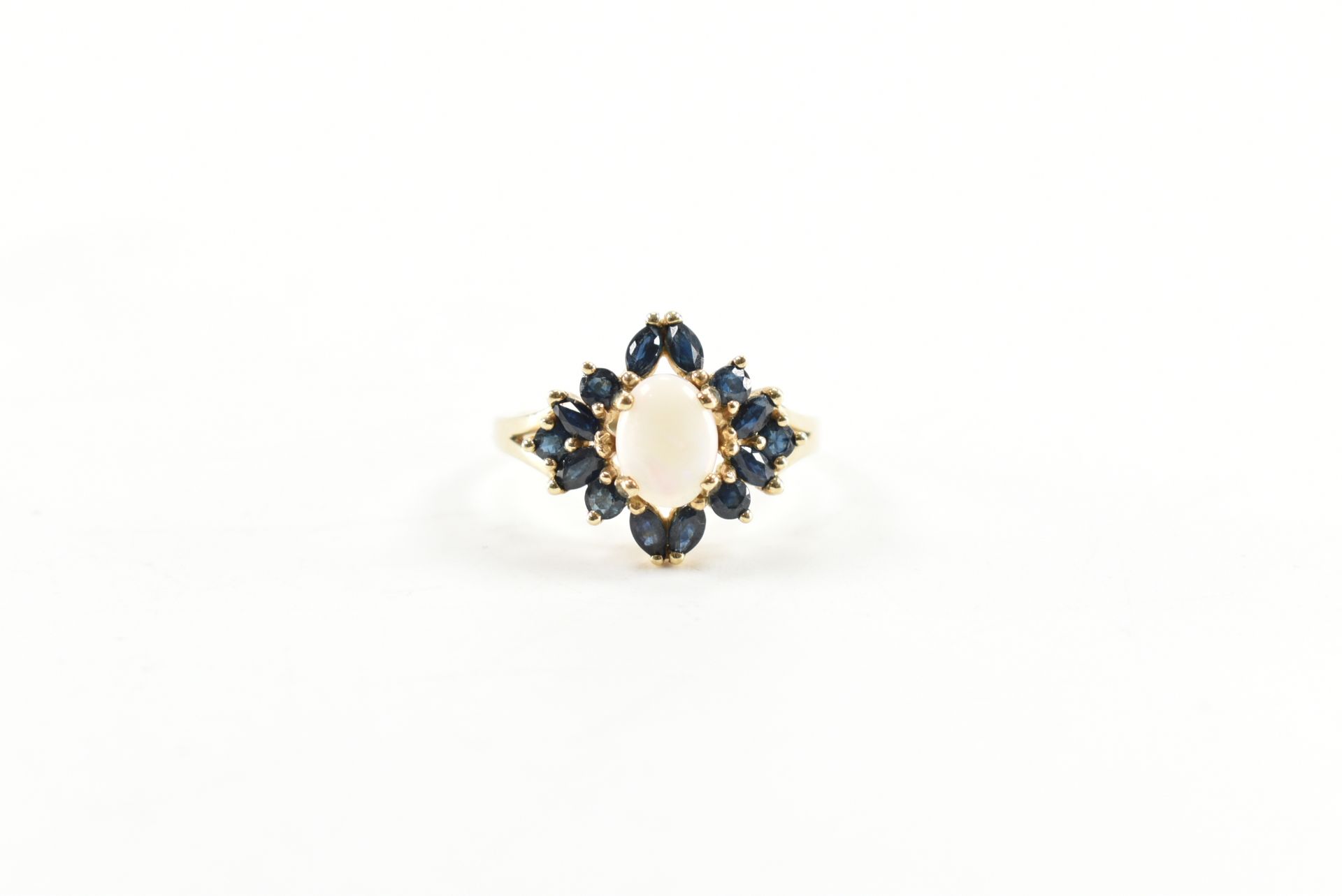 HALLMARKED 9CT GOLD, OPAL & SAPPHIRE RING - Bild 2 aus 9