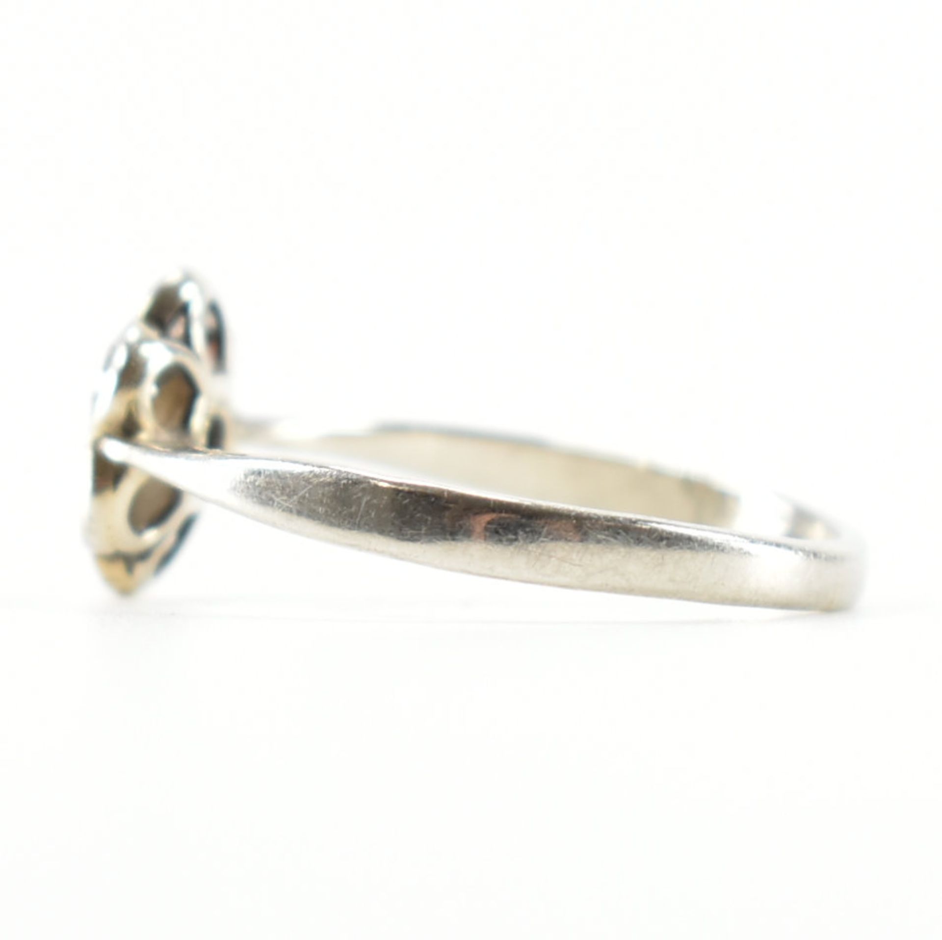 1920S 18CT WHITE GOLD PLAT & DIAMOND RING - Image 2 of 9