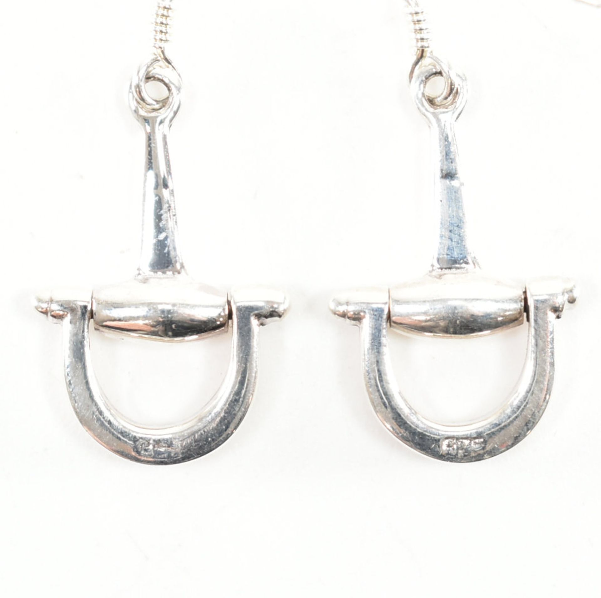 925 SILVER STIRRUP DROP EARRINGS - Image 5 of 5