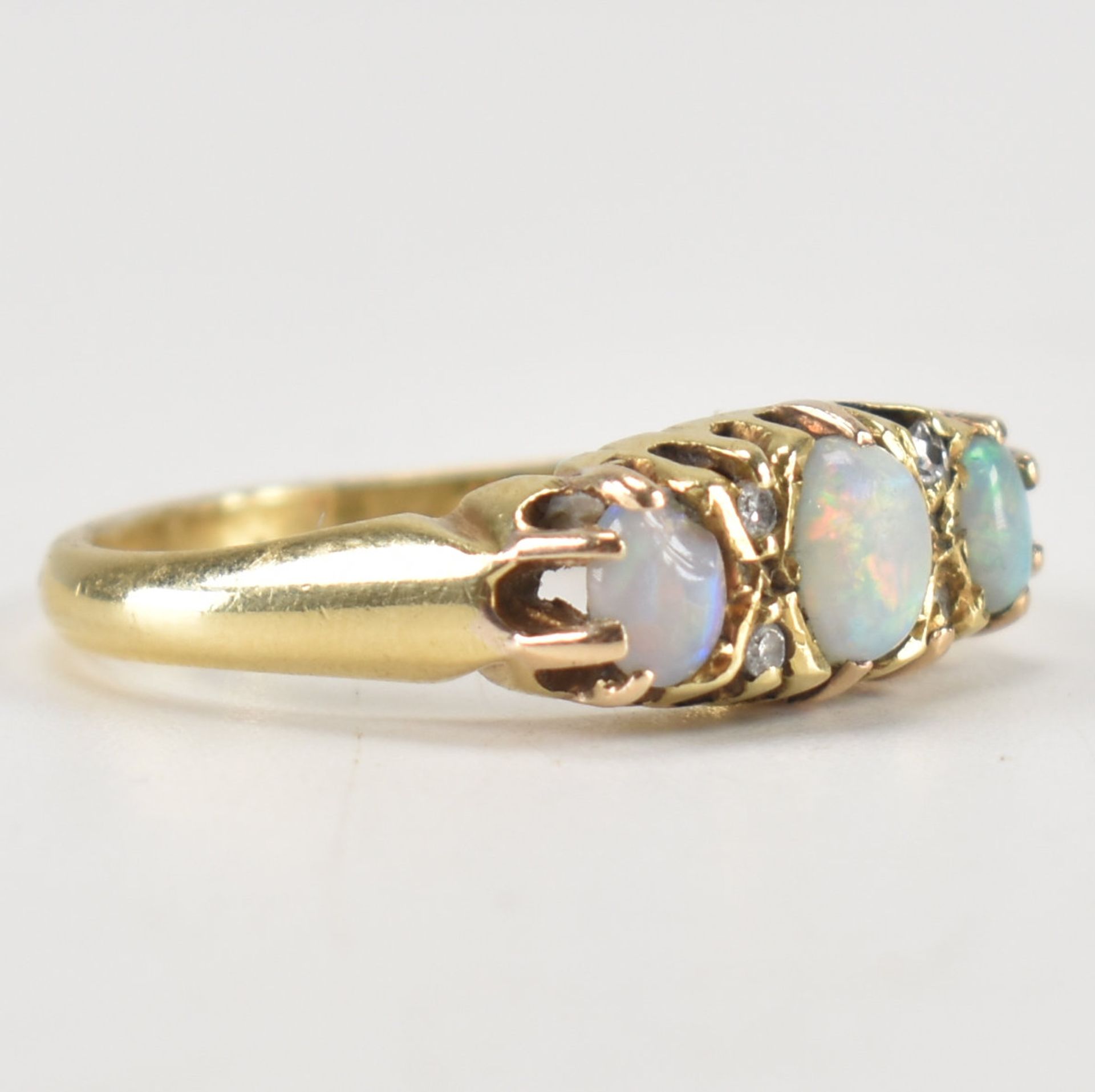 HALLMARKED 9CT GOLD OPAL & DIAMOND RING - Bild 4 aus 11