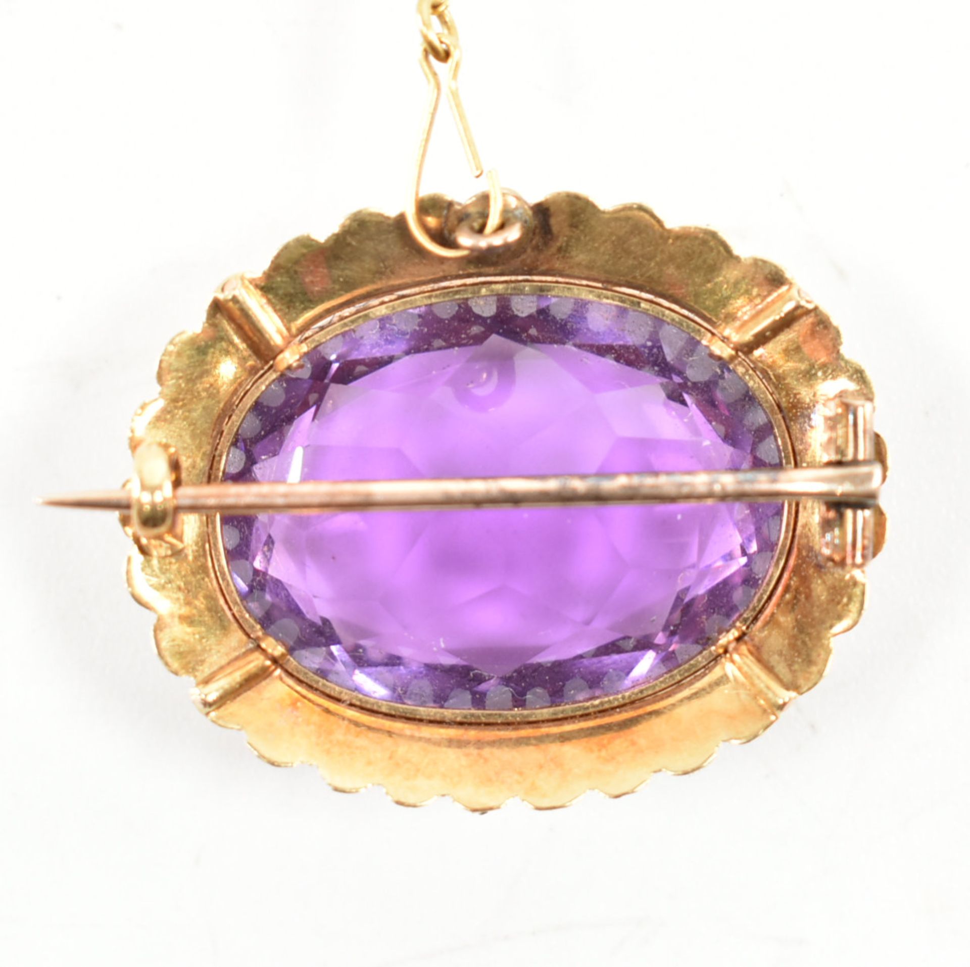 GOLD AMETHYST & SEED PEARL BROOCH PIN - Image 4 of 6
