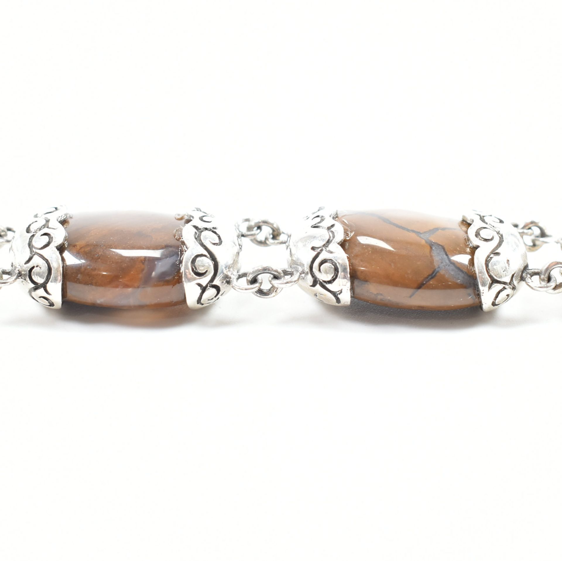 925 SILVER & BROWN STONE BRACELET - Image 5 of 6